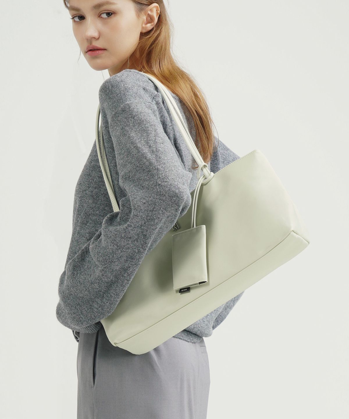 쓰리마인즈(TRM) TRM 리사이클 나일론 스트랩 카드 홀더 T205W