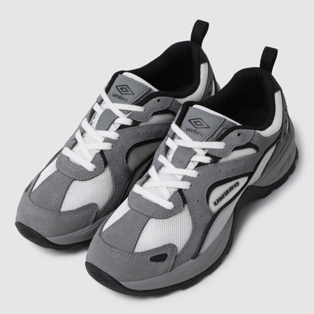 엄브로(UMBRO) RUSTY (러스티) 그레이 UR323CTP82