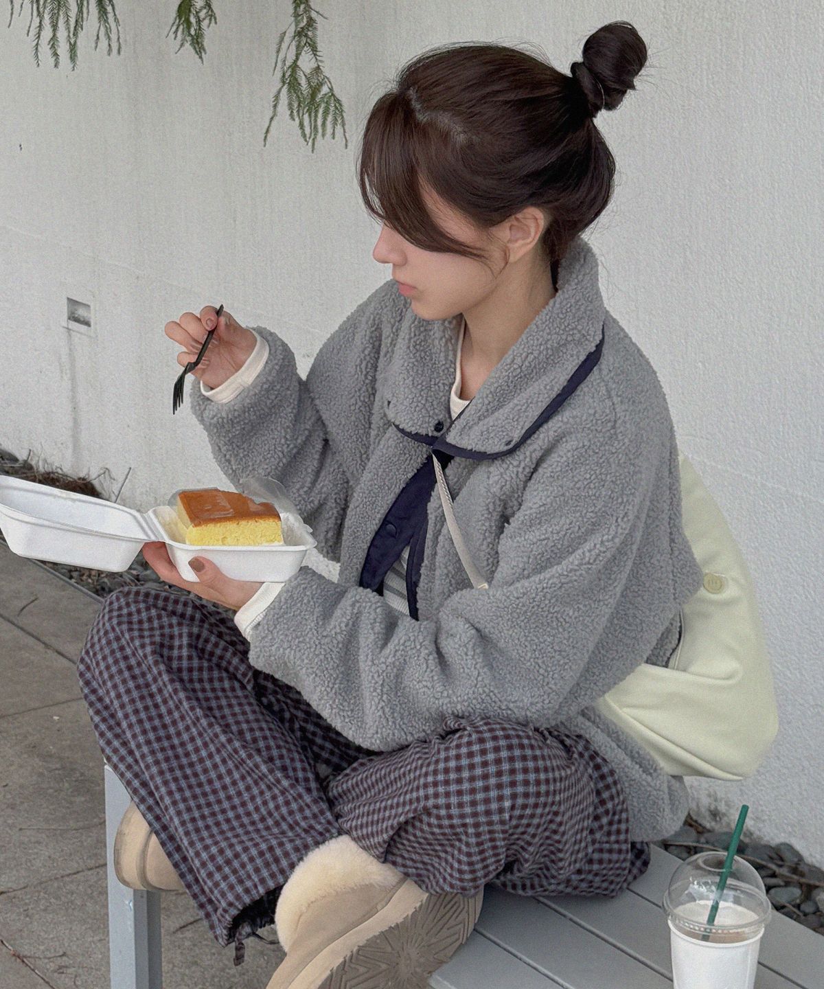 드로우핏 우먼(DRAWFIT WOMEN) [드로우핏우먼 X 알로하]리버시블 다우니 플리스 자켓 [BLUE GREY]