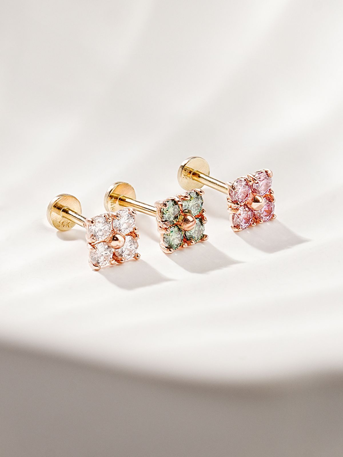 미니멀피어싱(MINIMALPIERCING) [0.8mm] 14K 인터널 모이사나이트 쿼드 글로우 라블렛 피어싱 귀걸이