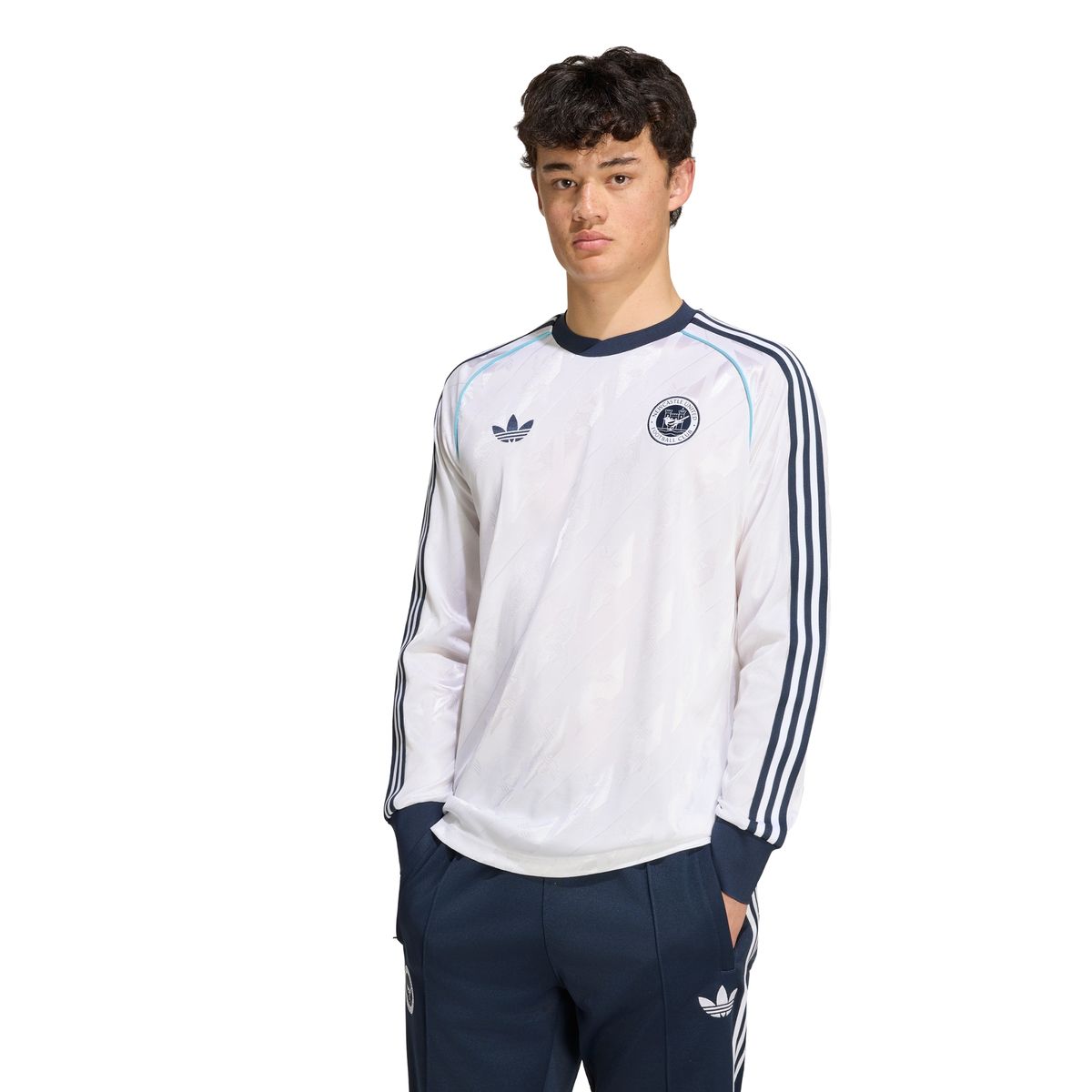 아디다스(ADIDAS) 뉴캐슬 유나이티드 FC 오리지널스 저지 KH4684