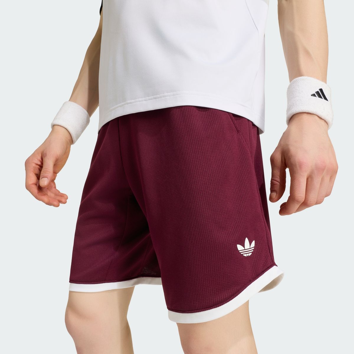 아디다스(ADIDAS) 테니스 클래식 쇼츠 KY8885