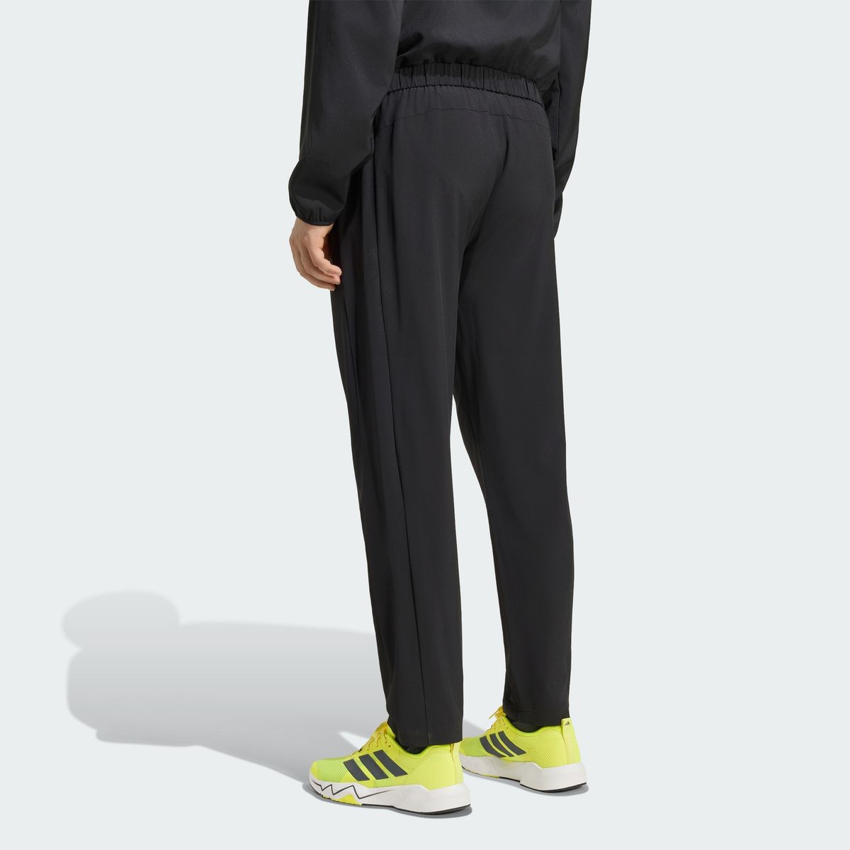 아디다스(ADIDAS) 프라임리프트 에센셜 홀리데이 팩 팬츠 KG8997