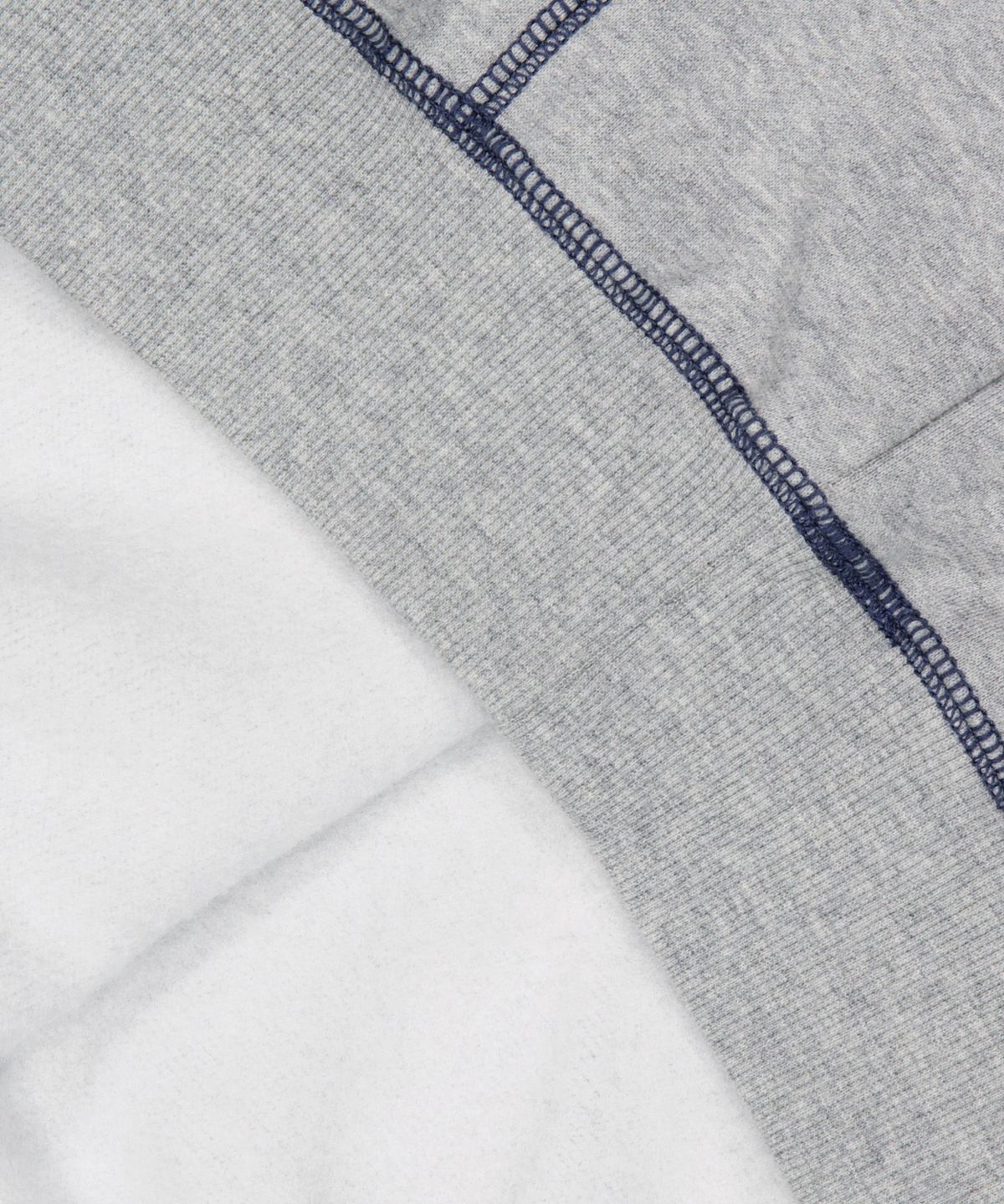 브라운브레스(BROWNBREATH) TAG APPLIQUE CREWNECK  (2colors)