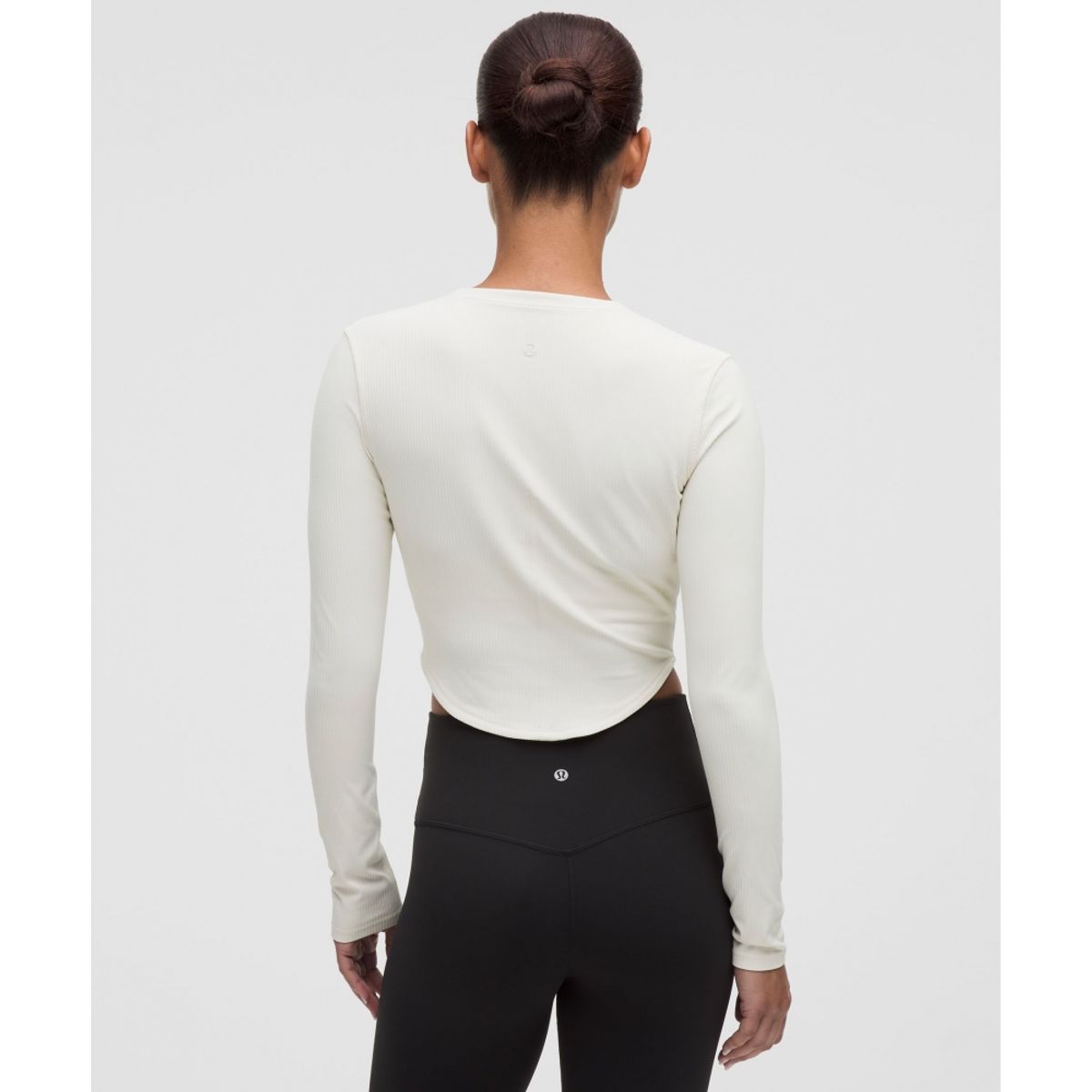 룰루레몬(LULULEMON) 리브드 Nulu 스플릿넥 롱슬리브 셔츠  LTIV