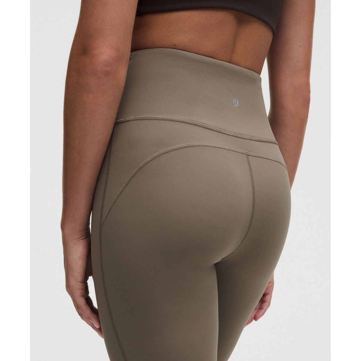 룰루레몬(LULULEMON) 그루브 Nulu 슈퍼 하이라이즈 플레어드 팬츠 *레귤러  CYFR