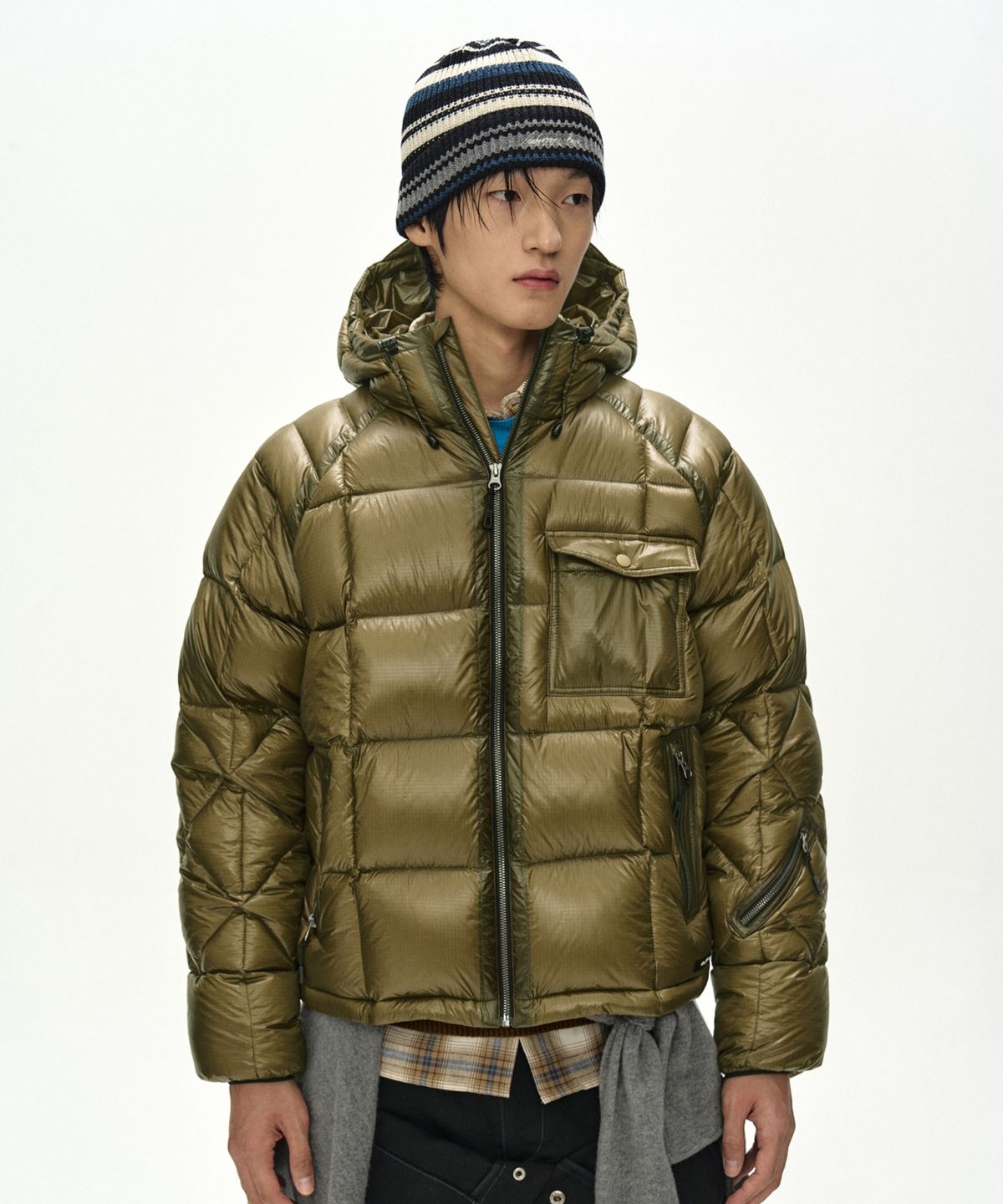 앤더슨벨(ADSB ANDERSSON BELL) UNISEX MULTI STRIPE BEANIE (BLACK/ECRU)