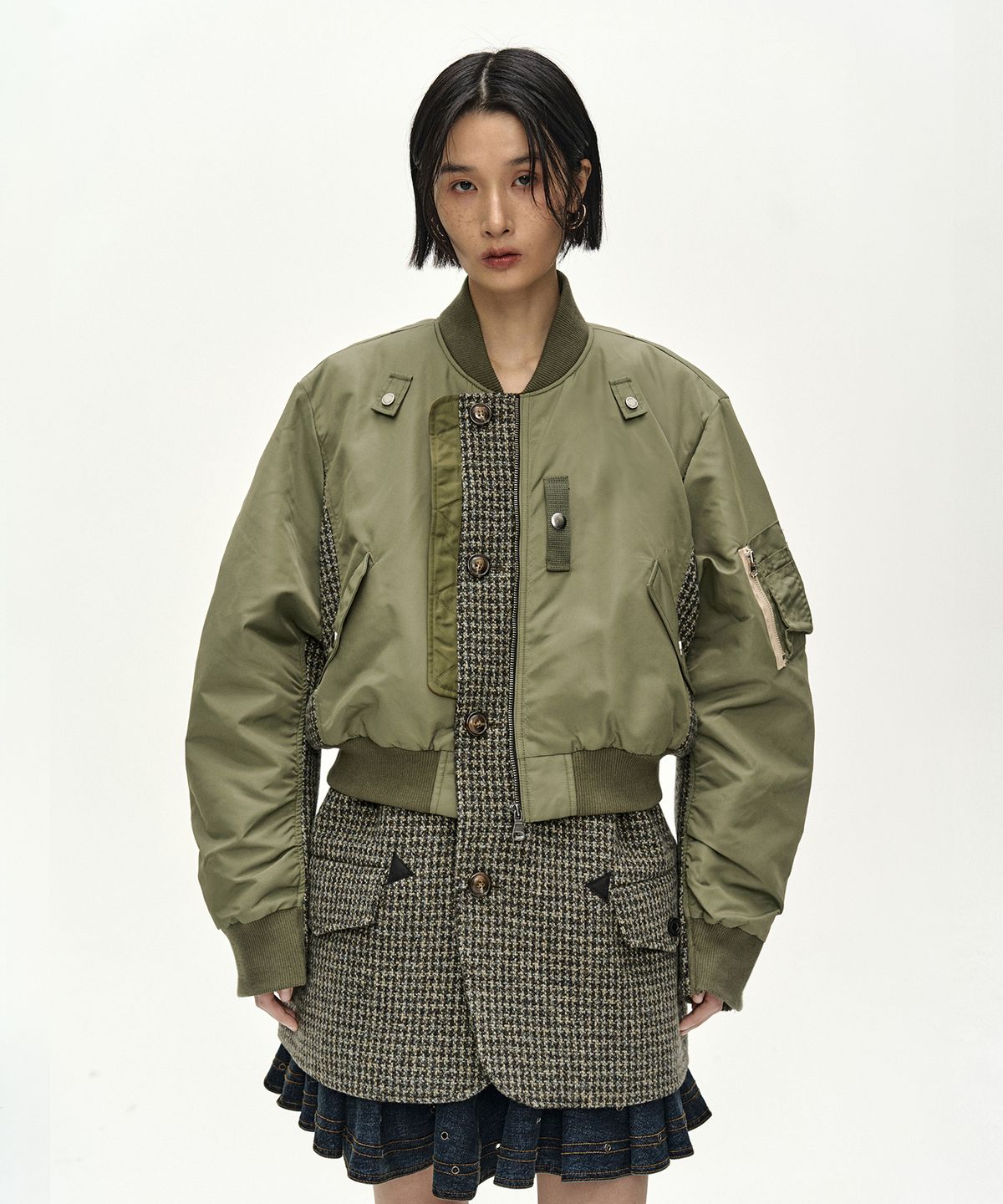 앤더슨벨(ADSB ANDERSSON BELL) UNISEX DECONSTRUCTED LAYERED BOMBER COAT (SAGE)