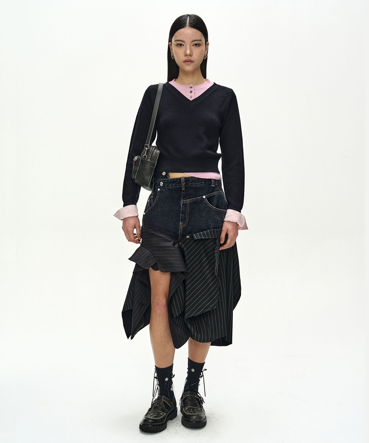 앤더슨벨(ADSB ANDERSSON BELL) REWORKED DENIM PANEL WRAP SKIRT (BLACK)