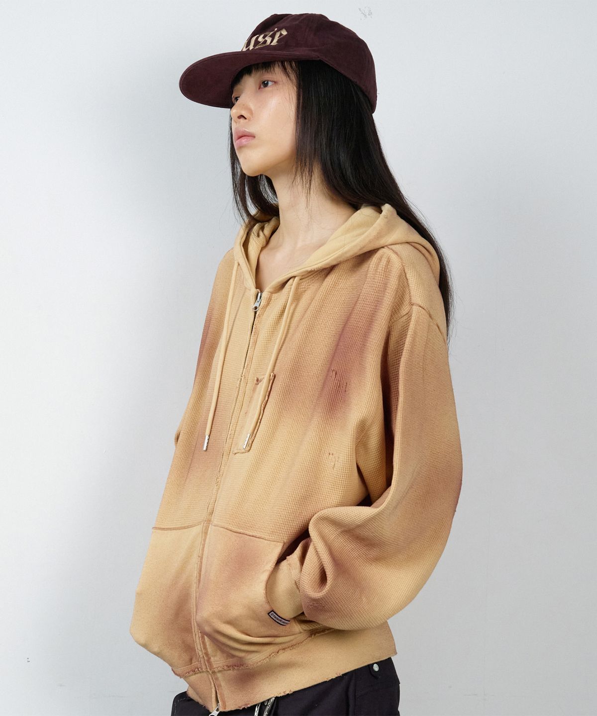 더바이닐하우스(THEVINYLHOUSE) WAFFLE MIXED HOODIE ZIP-UP SAND