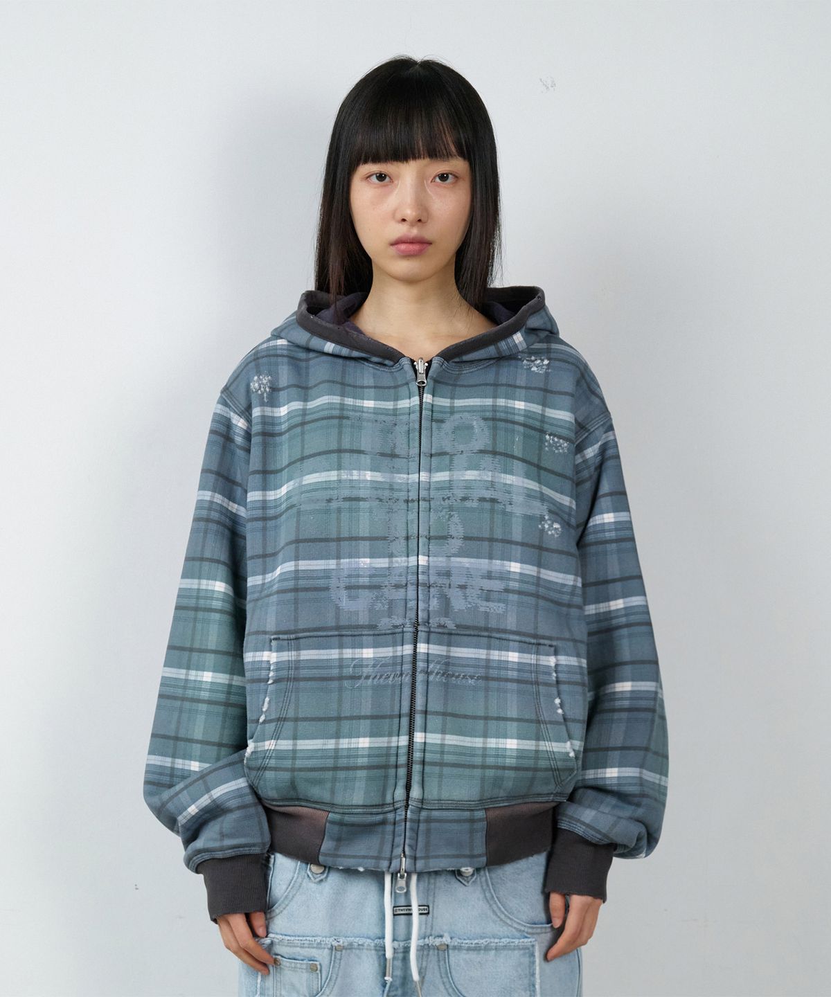 더바이닐하우스(THEVINYLHOUSE) REVERSIBLE CHECK HOODIE ZIP-UP NAVY