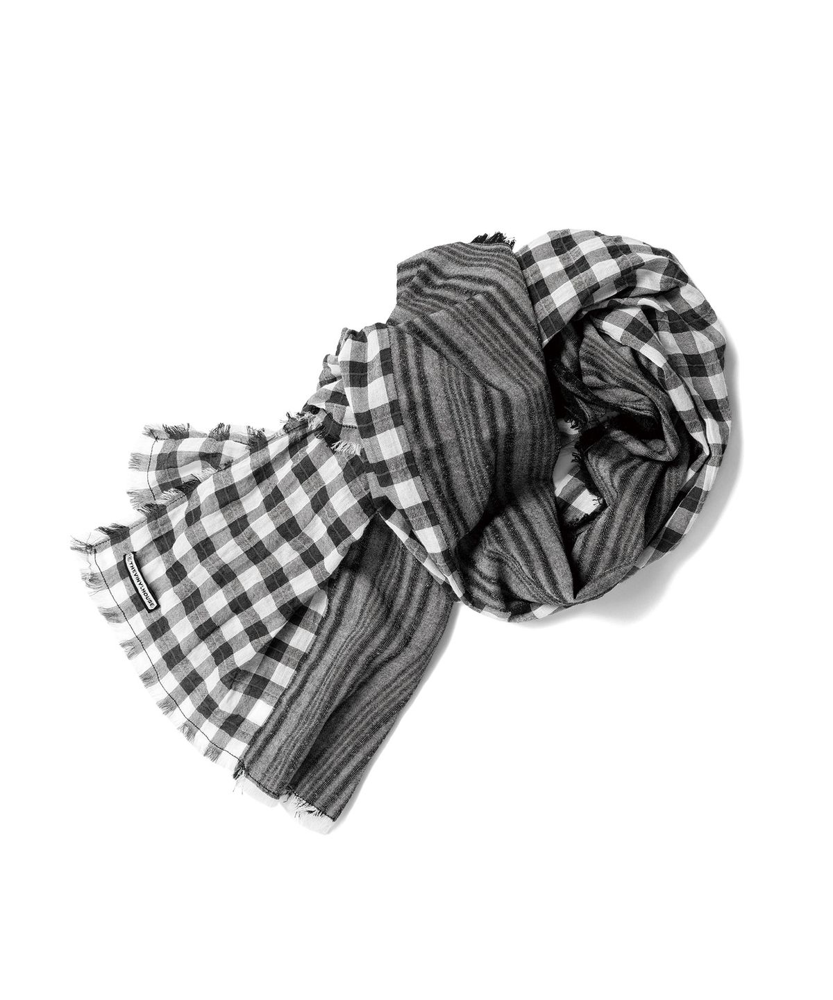 더바이닐하우스(THEVINYLHOUSE) FRINGE MULTI SCARF BLACK
