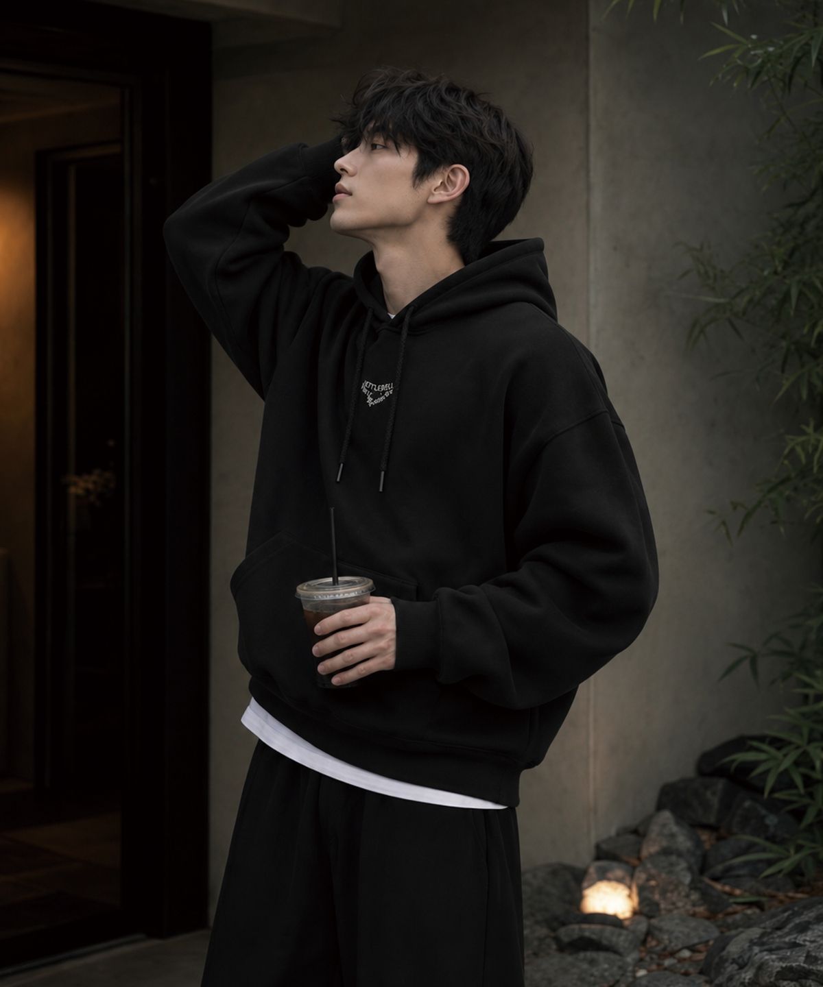 베트랙트(BATTRACT) 스타트 나우 서클 레터링 오버핏 후드티 [BLACK]