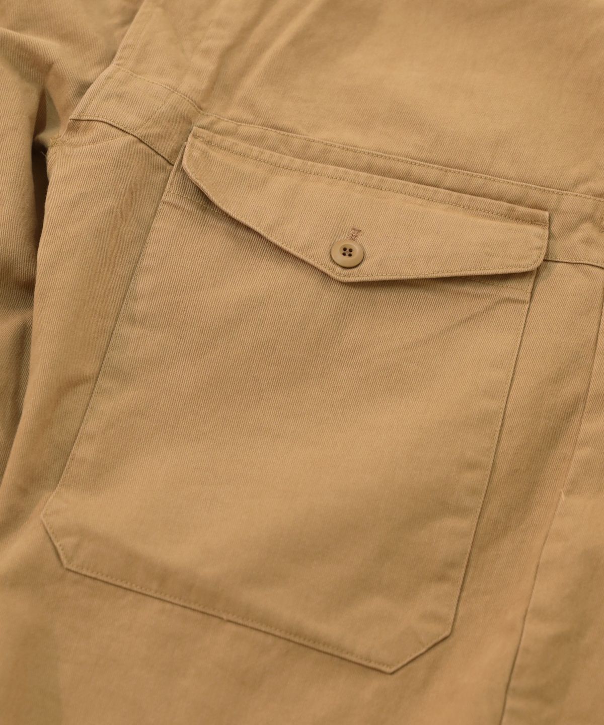 굿니스(GOODNIES) 50s British Army Trousers. Khaki Sand