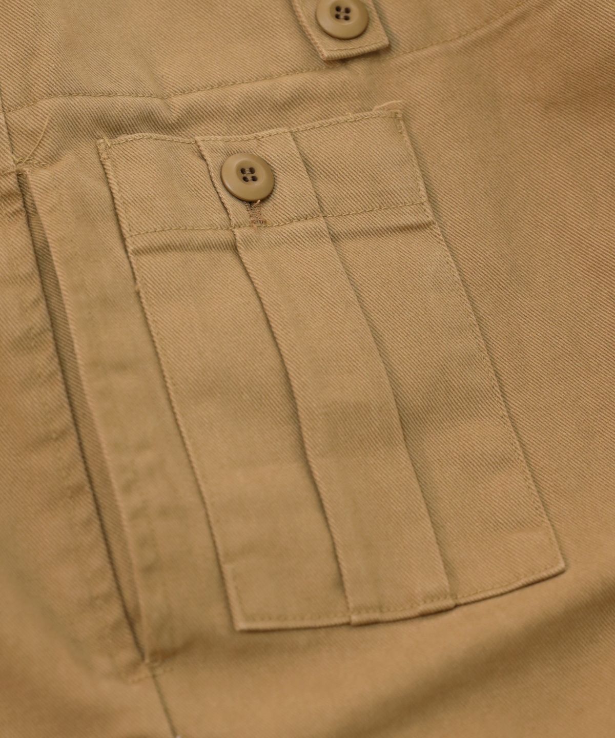 굿니스(GOODNIES) 50s British Army Trousers. Khaki Sand