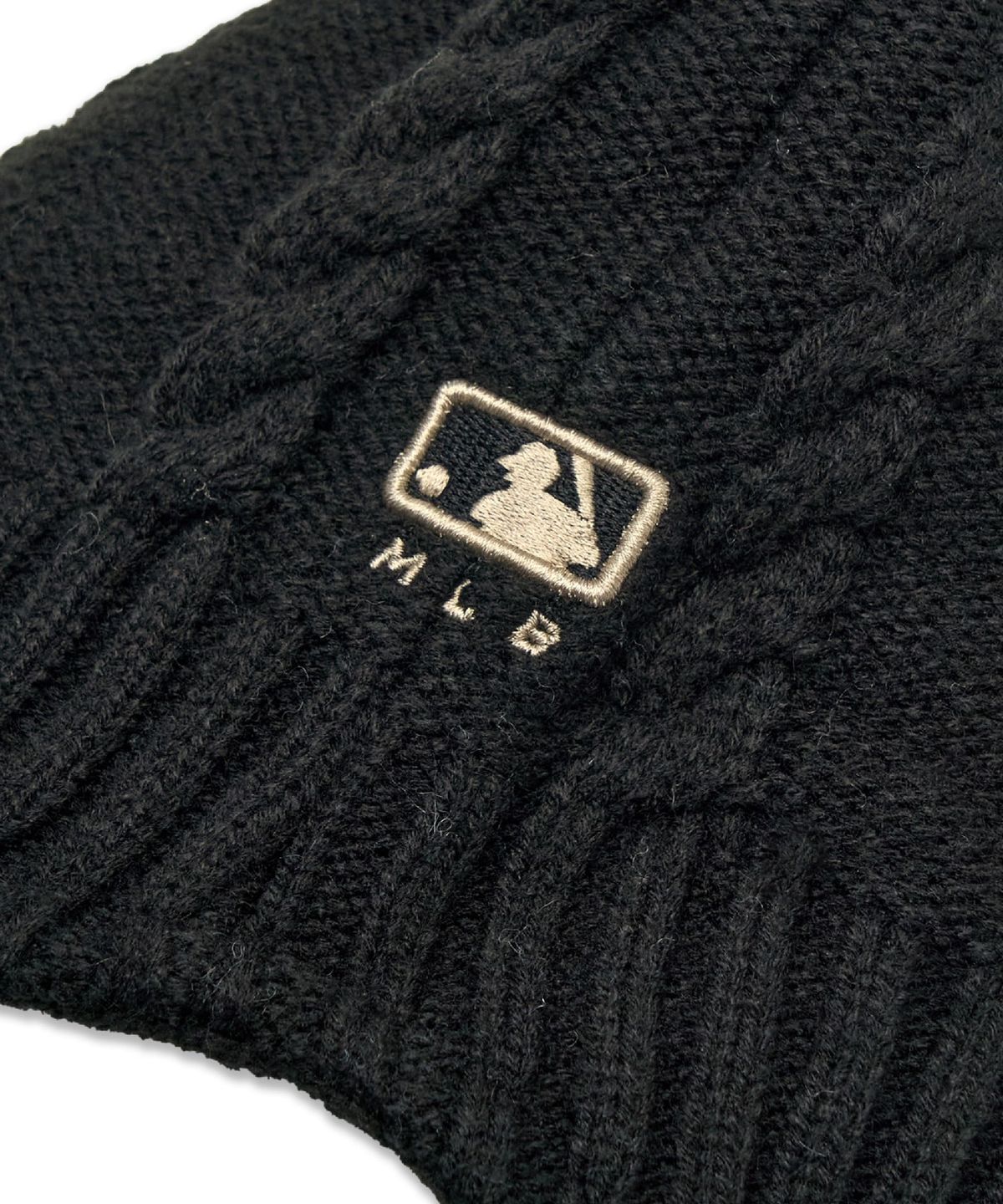 엠엘비 키즈(MLB KIDS) 메가베어 폼폼 이어플랩 비니 NY (Black)