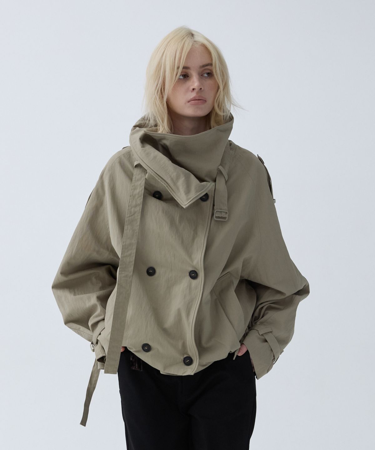 아크무어(ARCMOOR) 뎁스 볼륨 카라 자켓 [Beige]