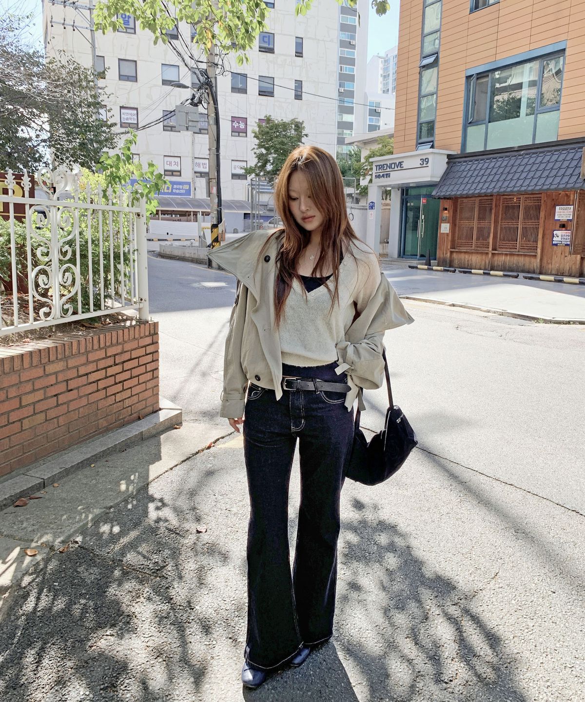 아크무어(ARCMOOR) 뎁스 볼륨 카라 자켓 [Beige]
