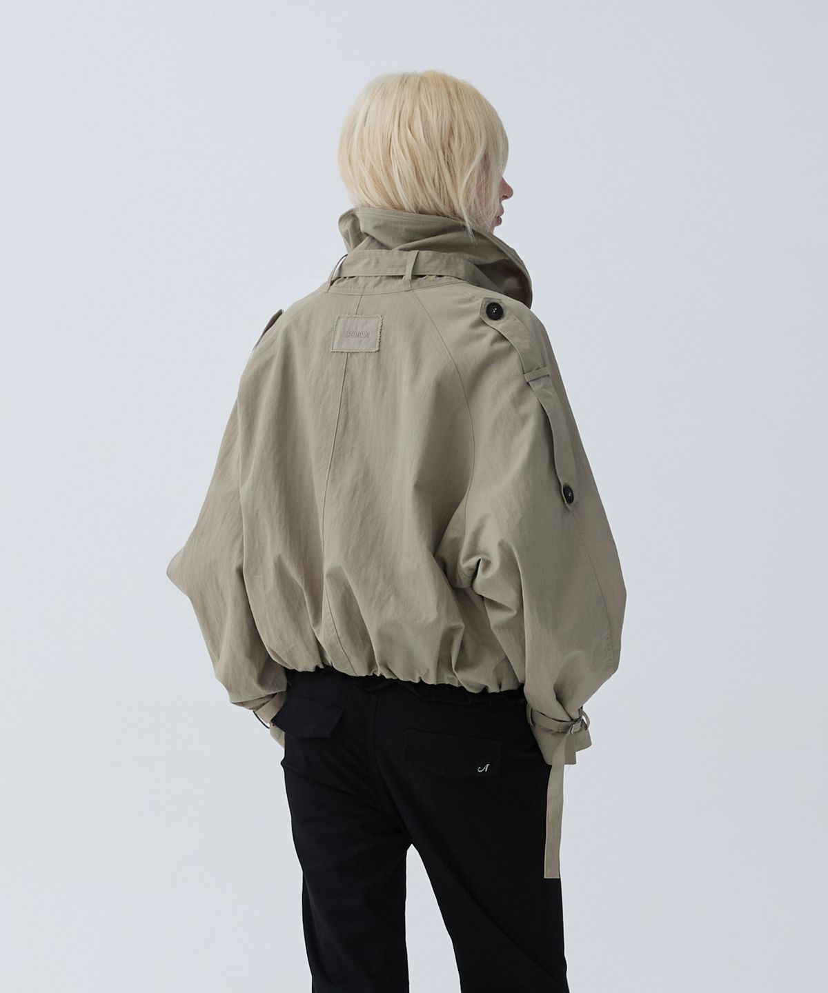 아크무어(ARCMOOR) 뎁스 볼륨 카라 자켓 [Beige]
