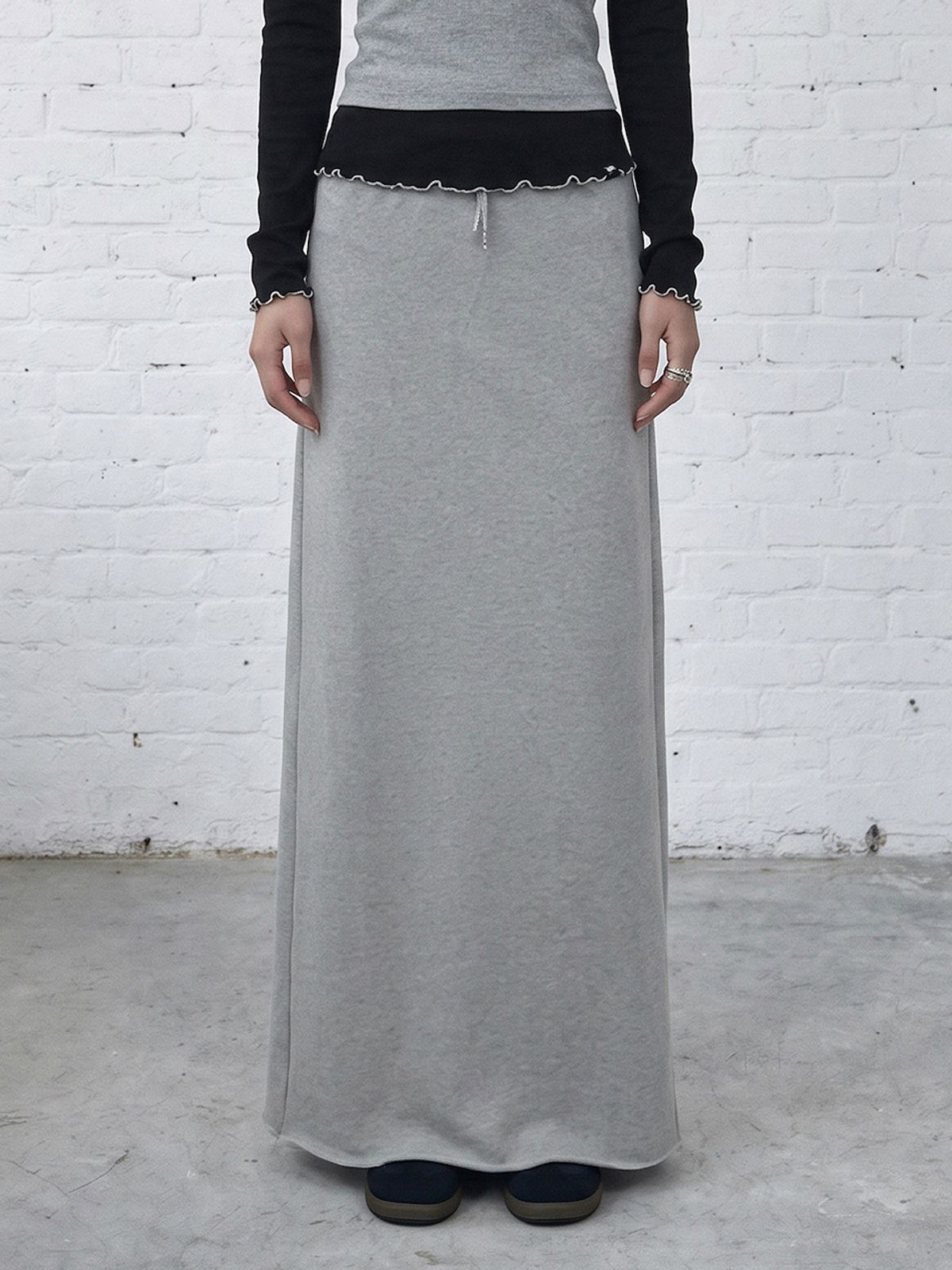 바운더리(BOUNDARY) GLAM BACK SLIT LONG SWEAT SKIRT MELANGE GRAY