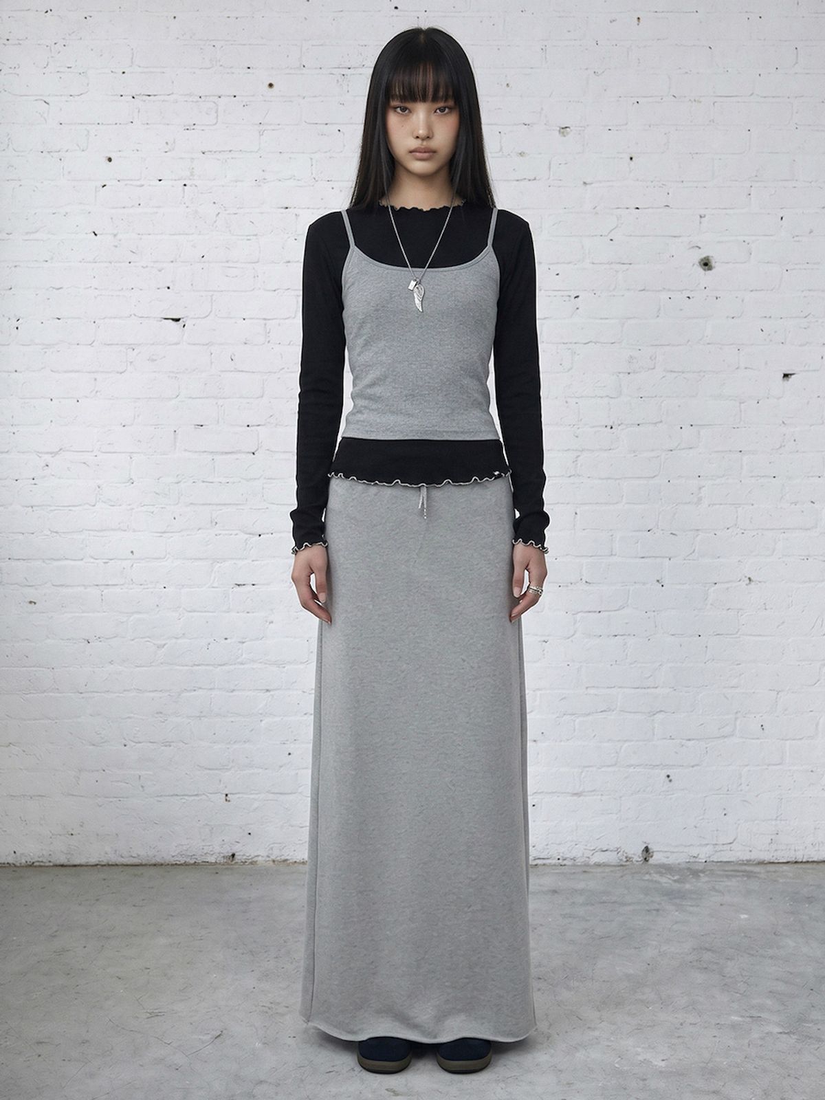 바운더리(BOUNDARY) GLAM BACK SLIT LONG SWEAT SKIRT MELANGE GRAY