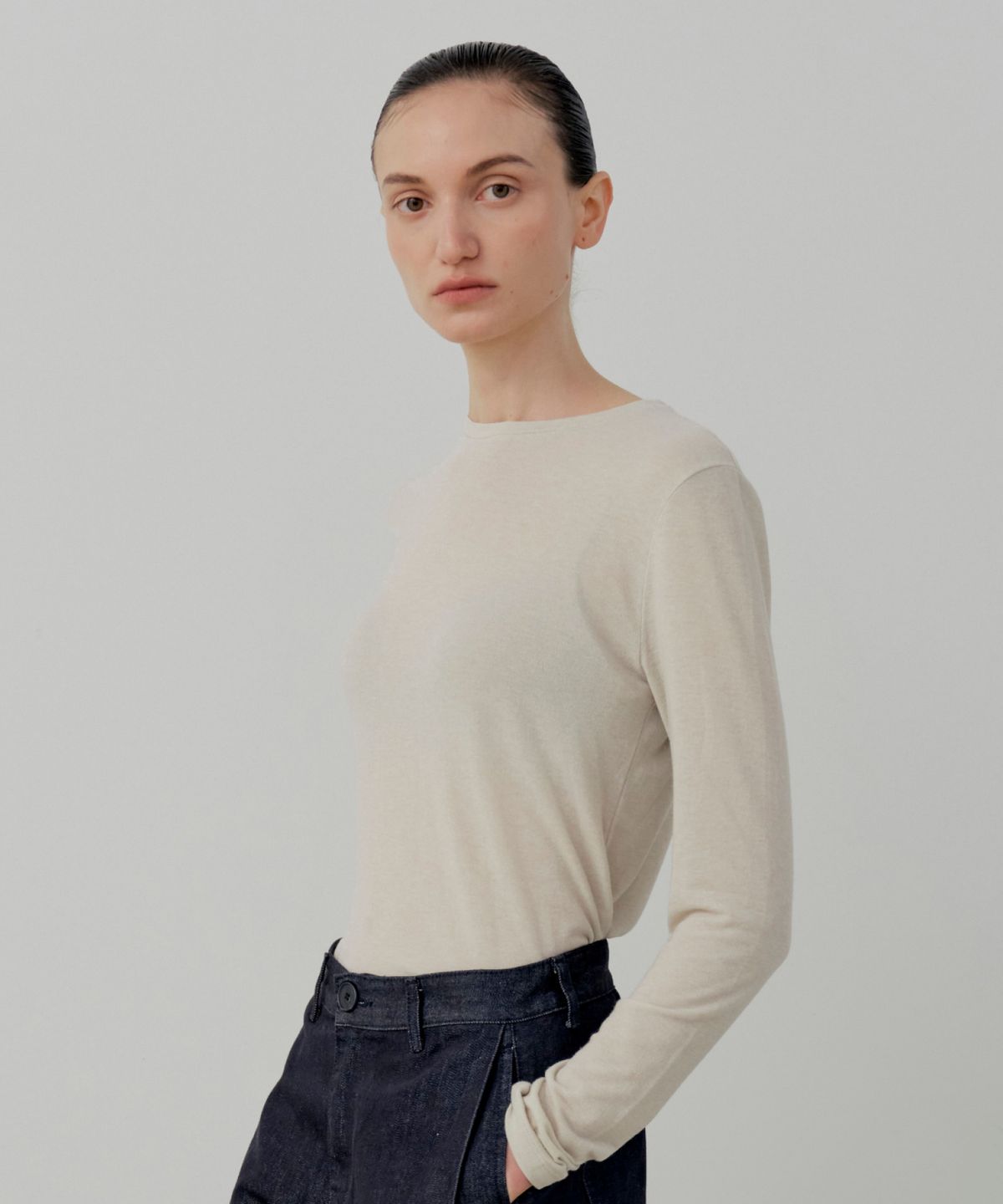 르세지엠(LESEIZEME) Basic Wool Tencel Long T-Shirt - Beige