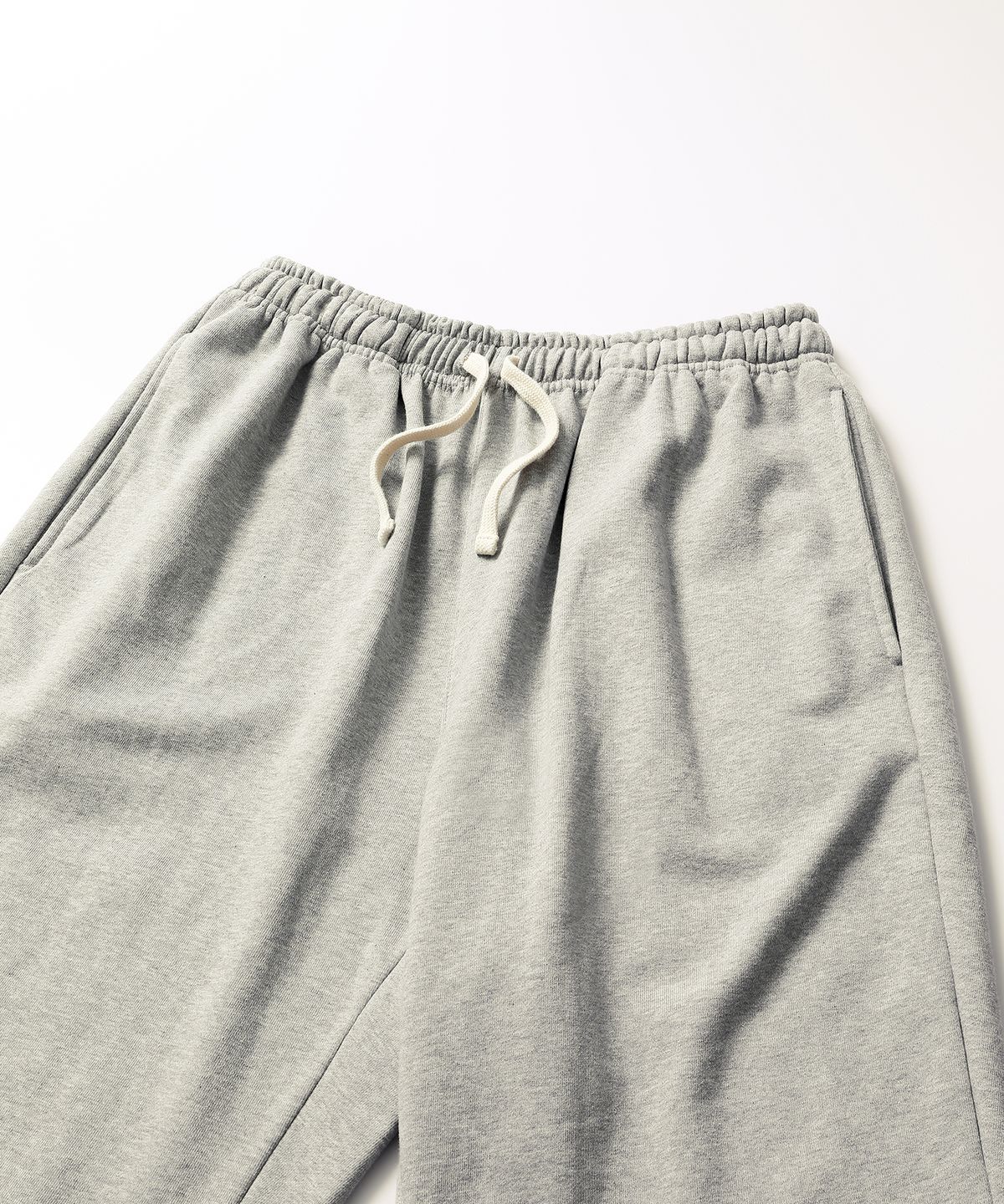 씨에이치사공사(CH.404) BASIC WIDE SWEAT PANTS GRAY