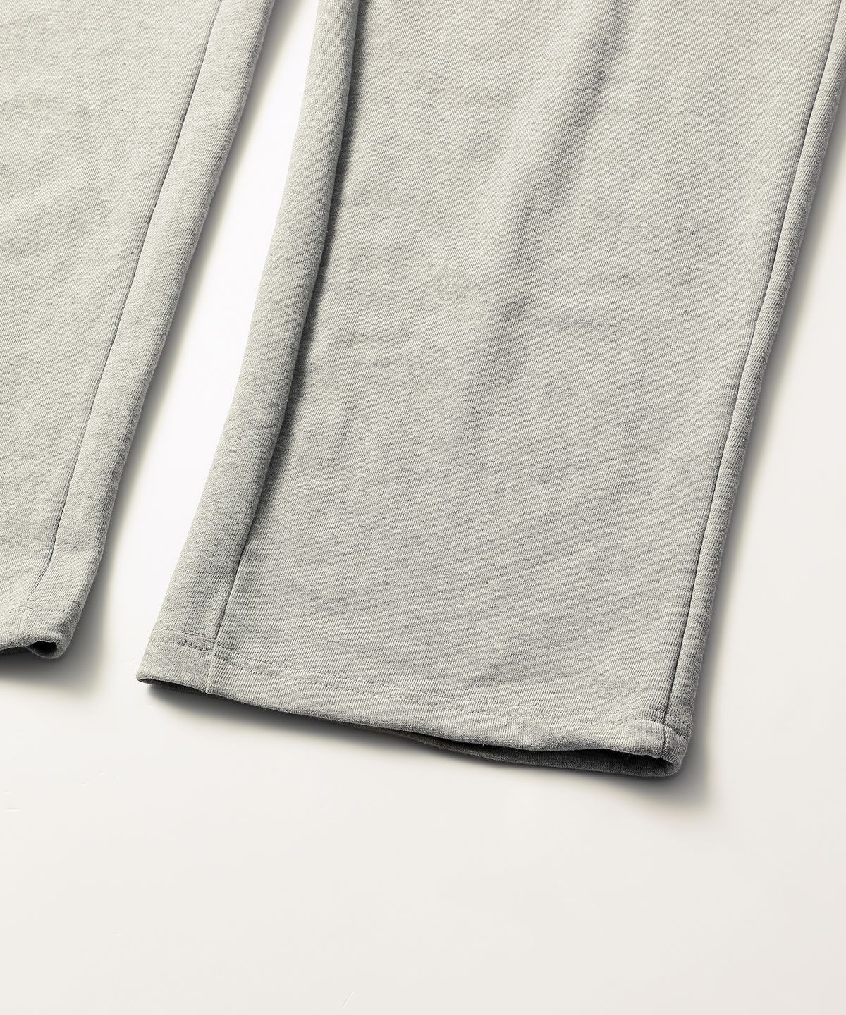 씨에이치사공사(CH.404) BASIC WIDE SWEAT PANTS GRAY