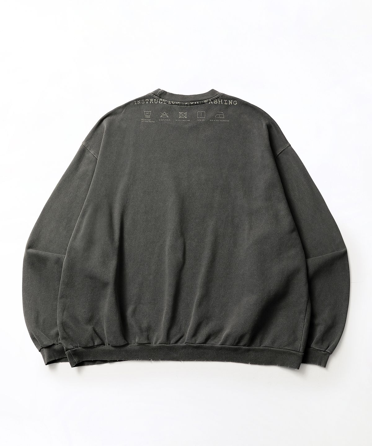 씨에이치사공사(CH.404) INSTRUCTION PIGMENT SWEATSHIRT BLACK