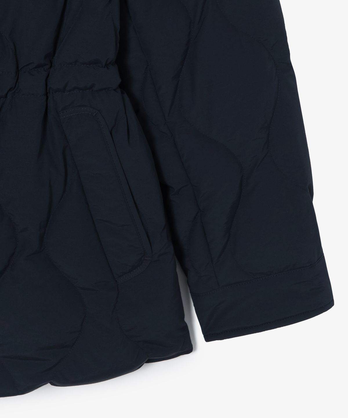 라코스테(LACOSTE) 여성 물결 퀼팅 코듀로이 카라 중힙 다운 BF536E-56N HDE