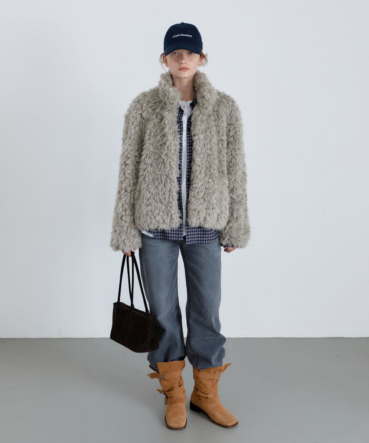 유라고(URAGO) Curly fluffy fur jacket_Light gray
