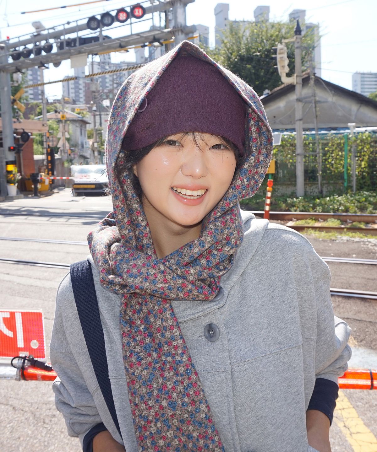 샐볼(SALBOL) VINTAGE FLOOORAL MUFFLER [PURPLE]