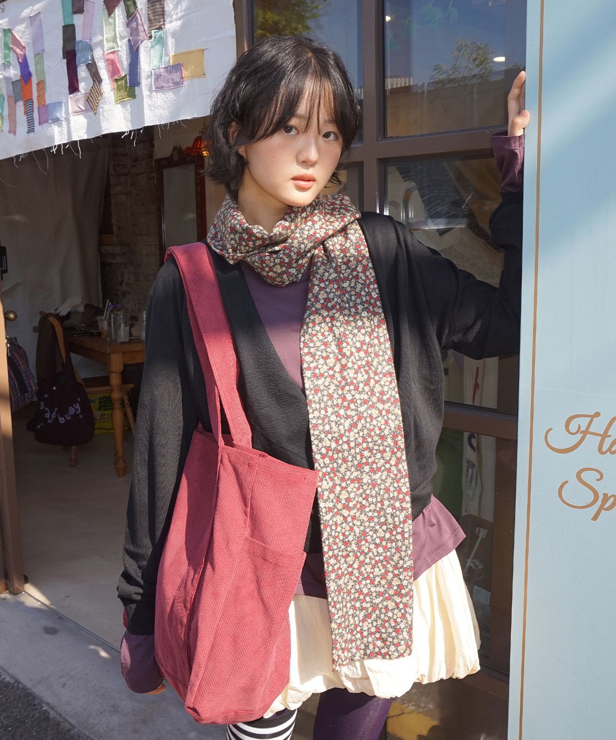 샐볼(SALBOL) VINTAGE FLOOORAL MUFFLER [NAVY]