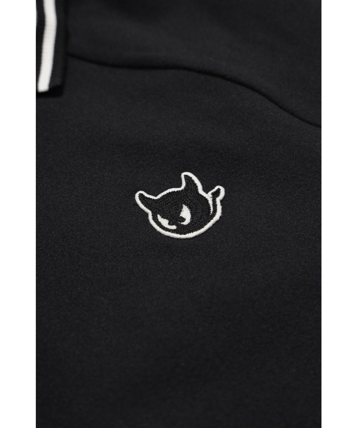 왁(WAAC) Women Fleece High Neck Pullover WWTBW26701BKX
