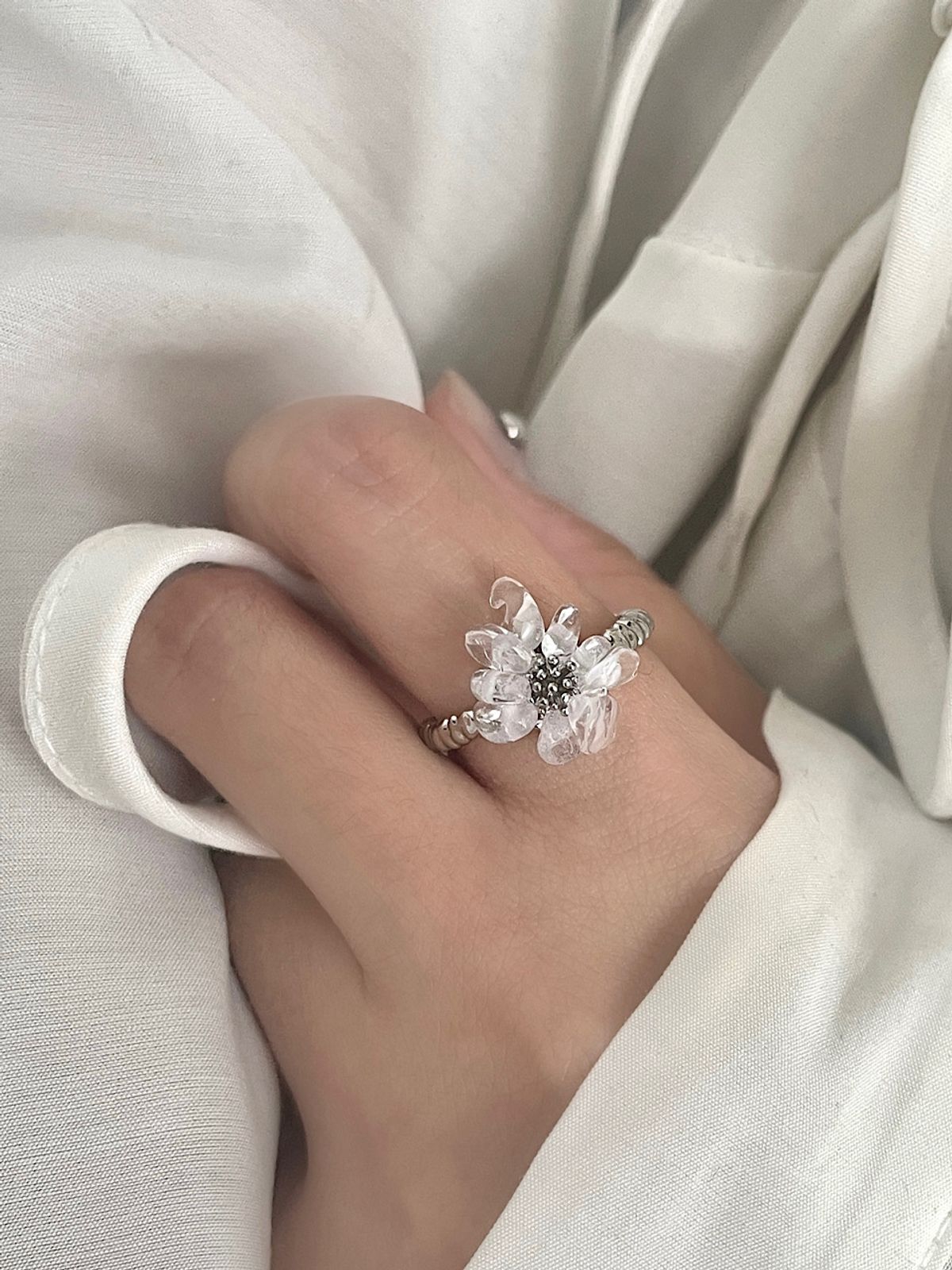 아포엠(APOEM) Crystal Bloom Ring