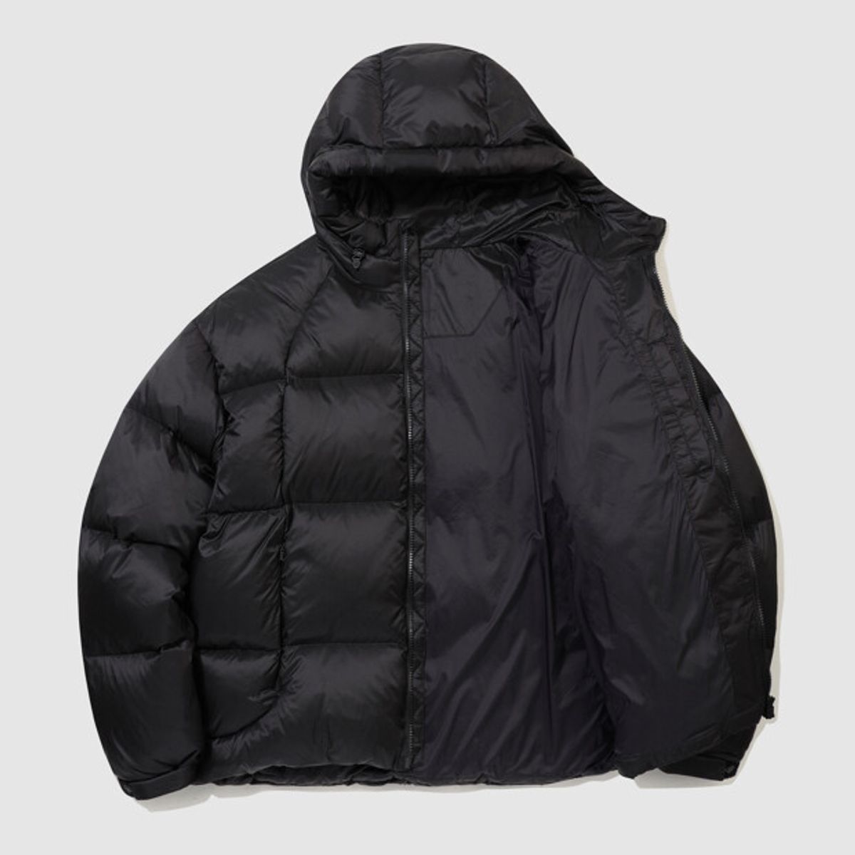 엄브로(UMBRO) 블랭킷 후드형 머스코비 덕 다운 자켓 블랙 UR424CDJO7