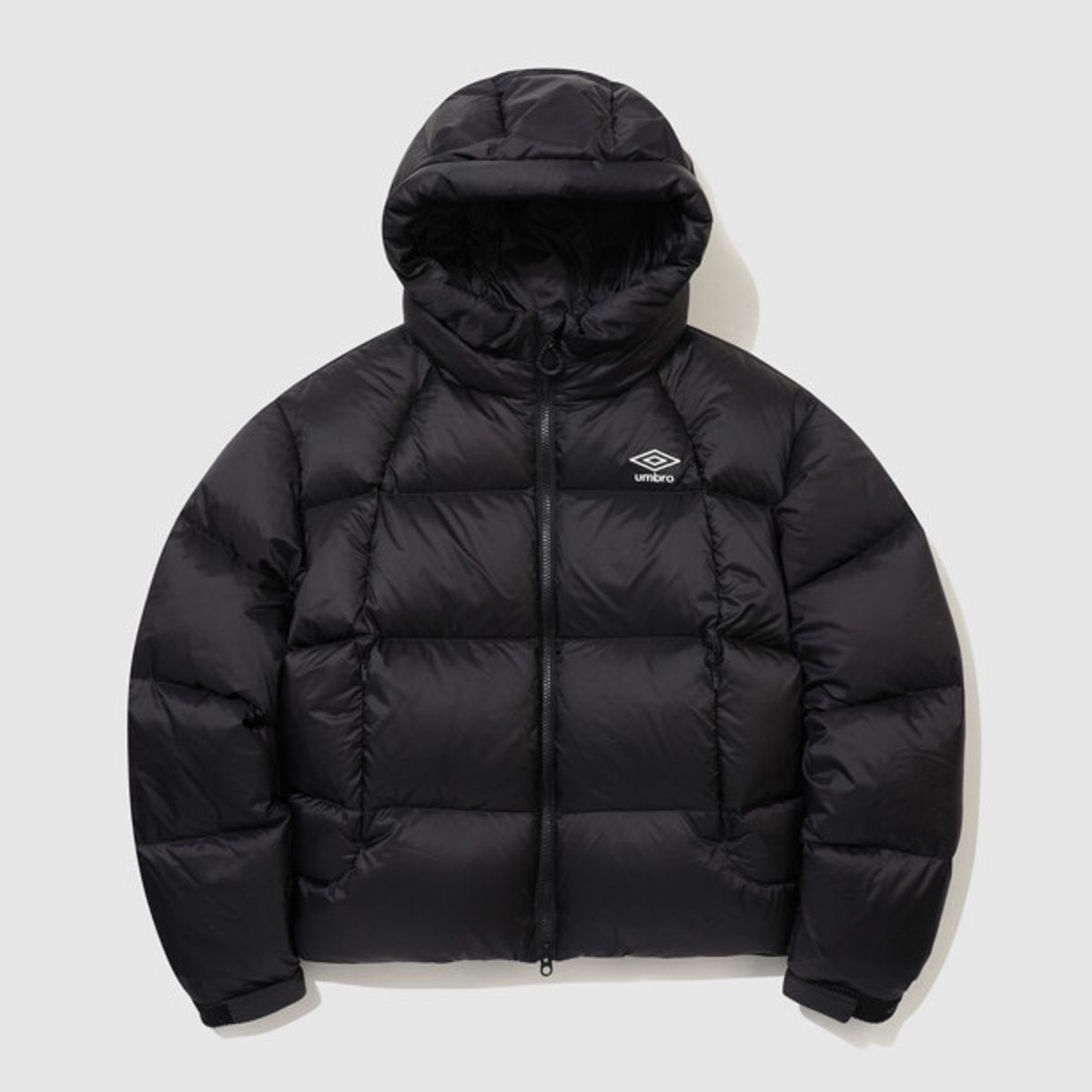 엄브로(UMBRO) 블랭킷 후드형 머스코비 덕 다운 자켓 블랙 UR424CDJO7