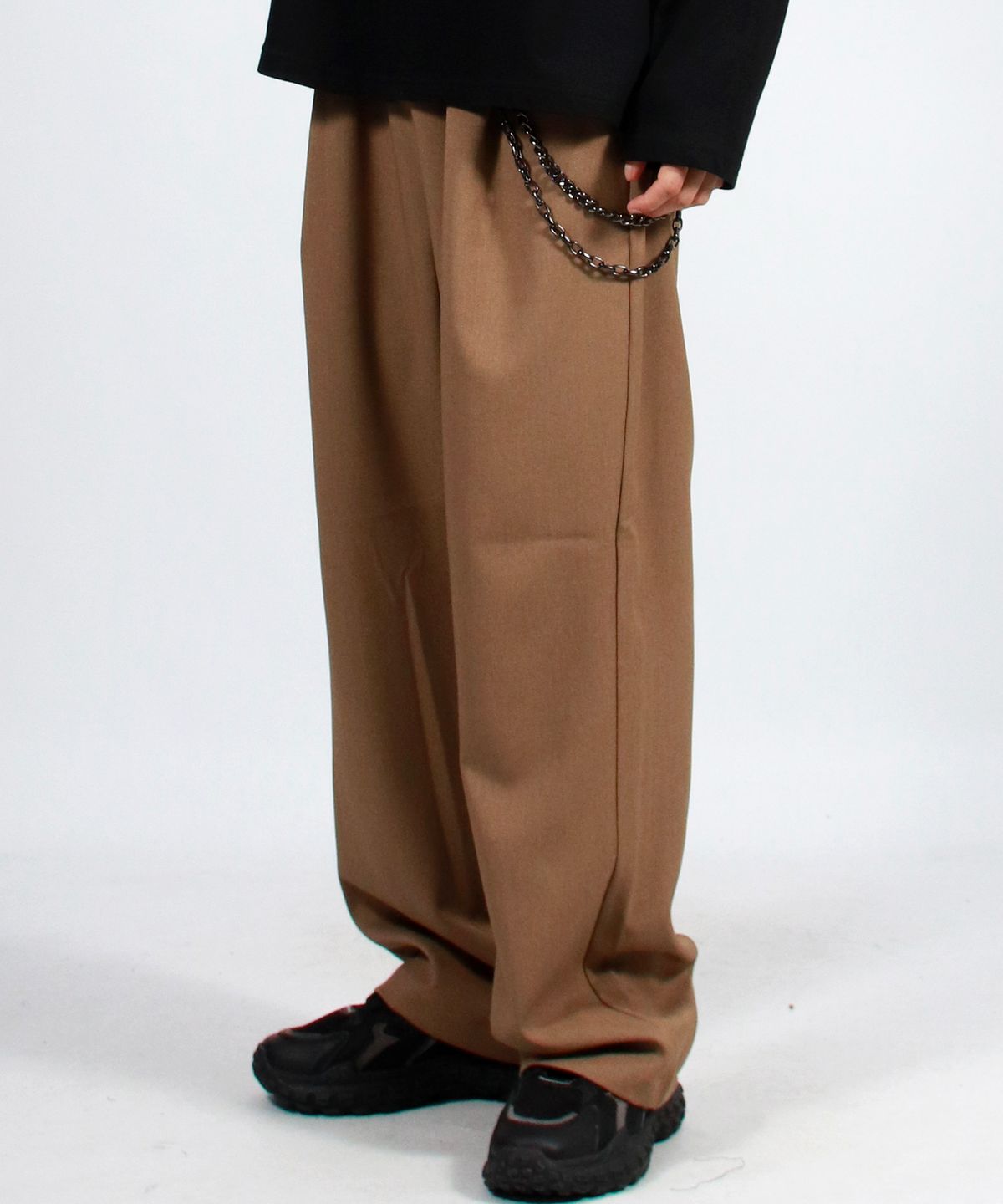드마크(DEMARC) M solid straight-fit semi-wide pants - Camel
