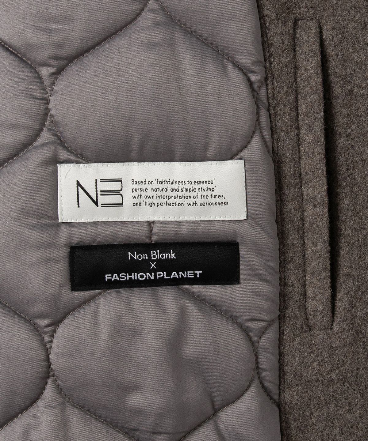 넌블랭크(NONBLANK) [무료반품][넌블랭크X패션플래닛] 울 블렌드 해링턴 블루종_TAUPE