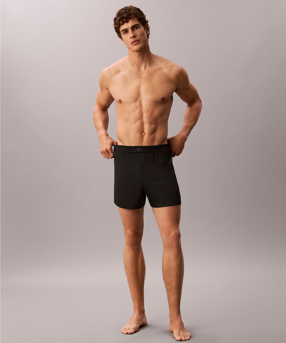 캘빈클라인 언더웨어(CALVIN KLEIN UNDERWEAR) 남성 CK 블랙 매트 샤인 새틴 박서_NM3067UB1