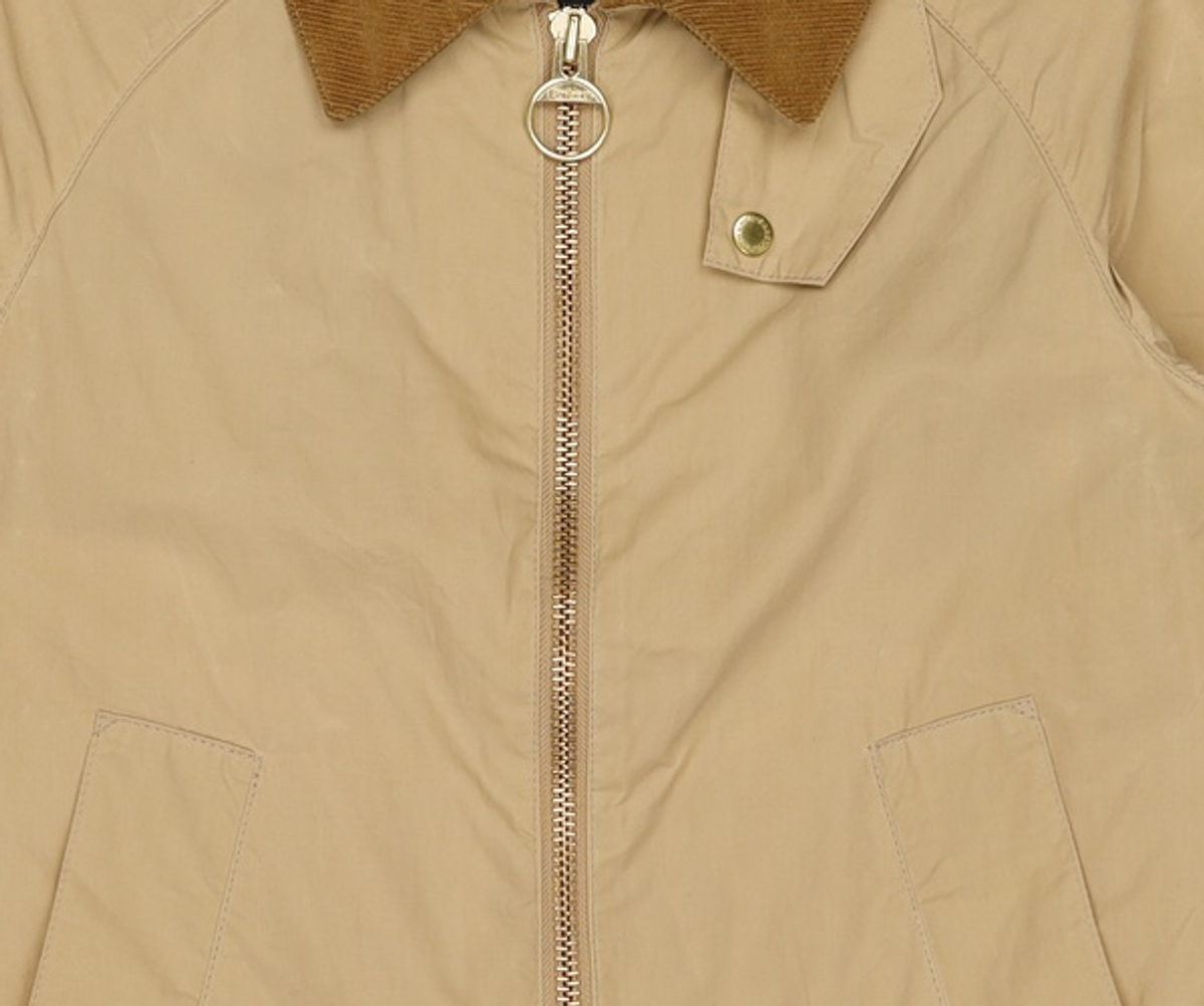 바버(BARBOUR) 여성 베이지 Campbell Showerproof 코튼 자켓 012
