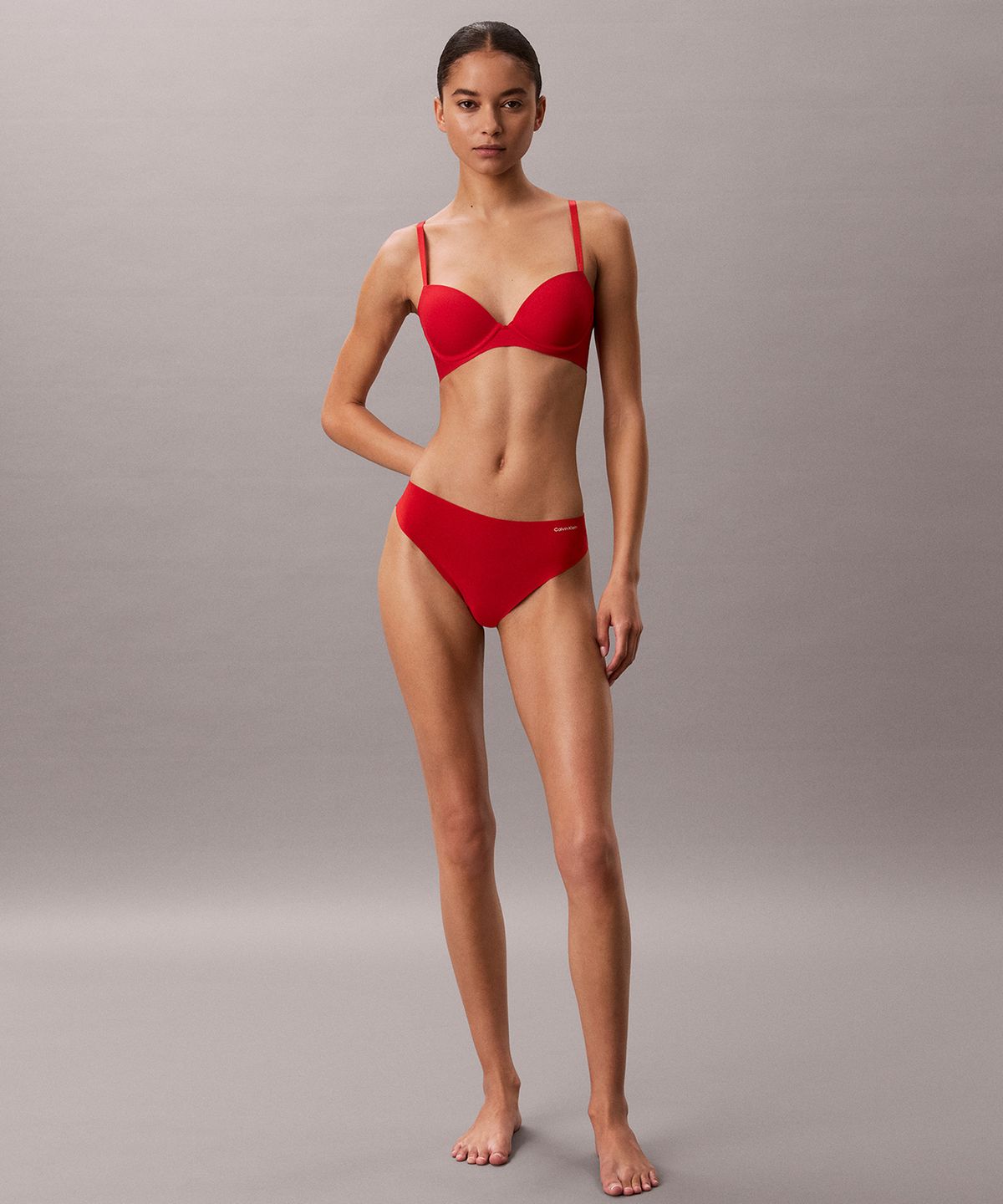 캘빈클라인 언더웨어(CALVIN KLEIN UNDERWEAR) 여성 퍼펙틀리 핏 데미 브라_QF8901ADVTW