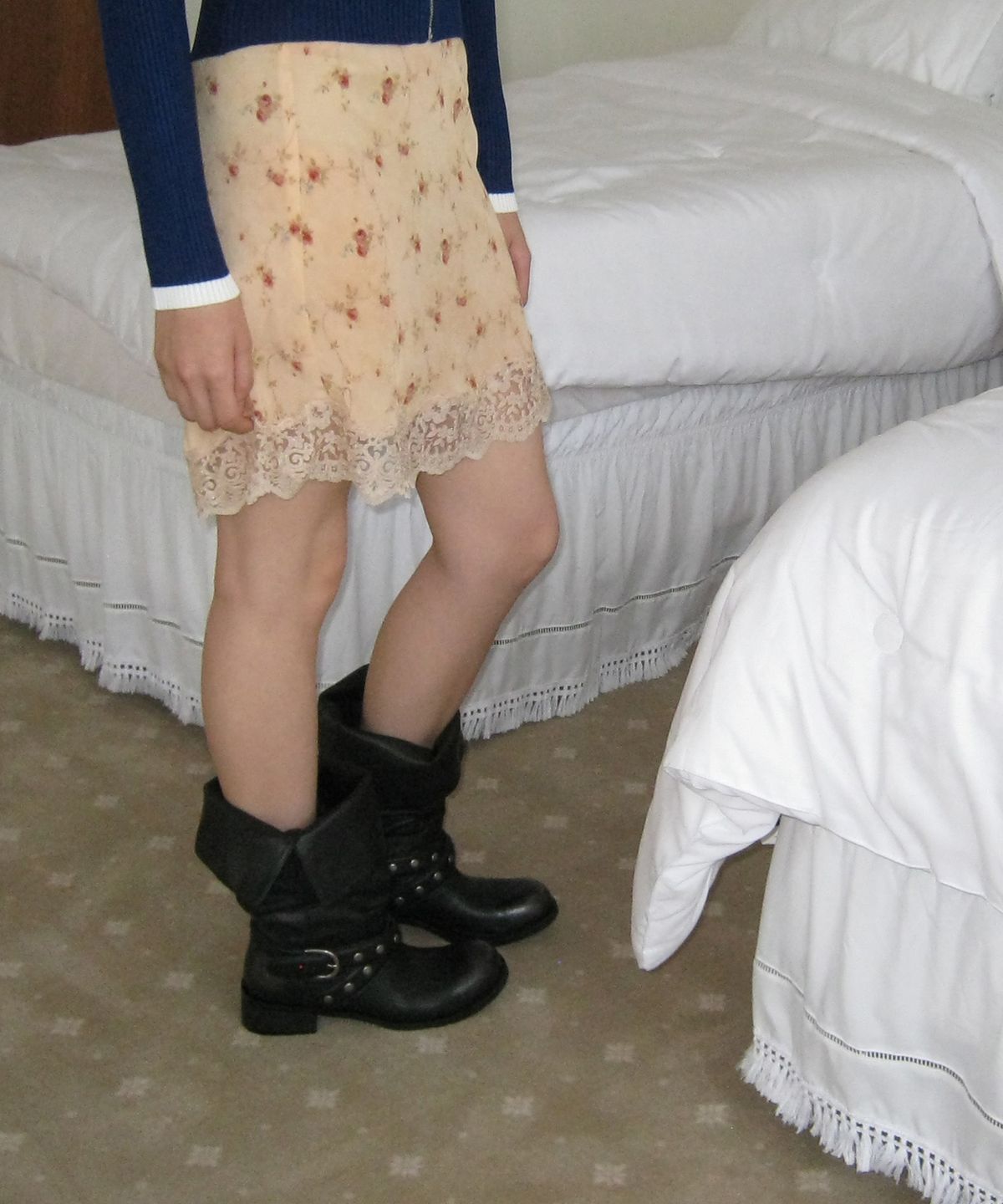 바이아덜스(BYOTHERS) Roen Stud Boots