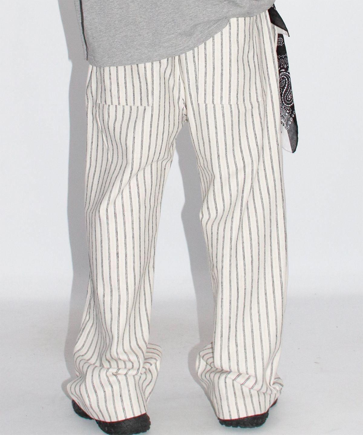 드마크(DEMARC) M Vintage stripe straight-fit semi-wide pants - White