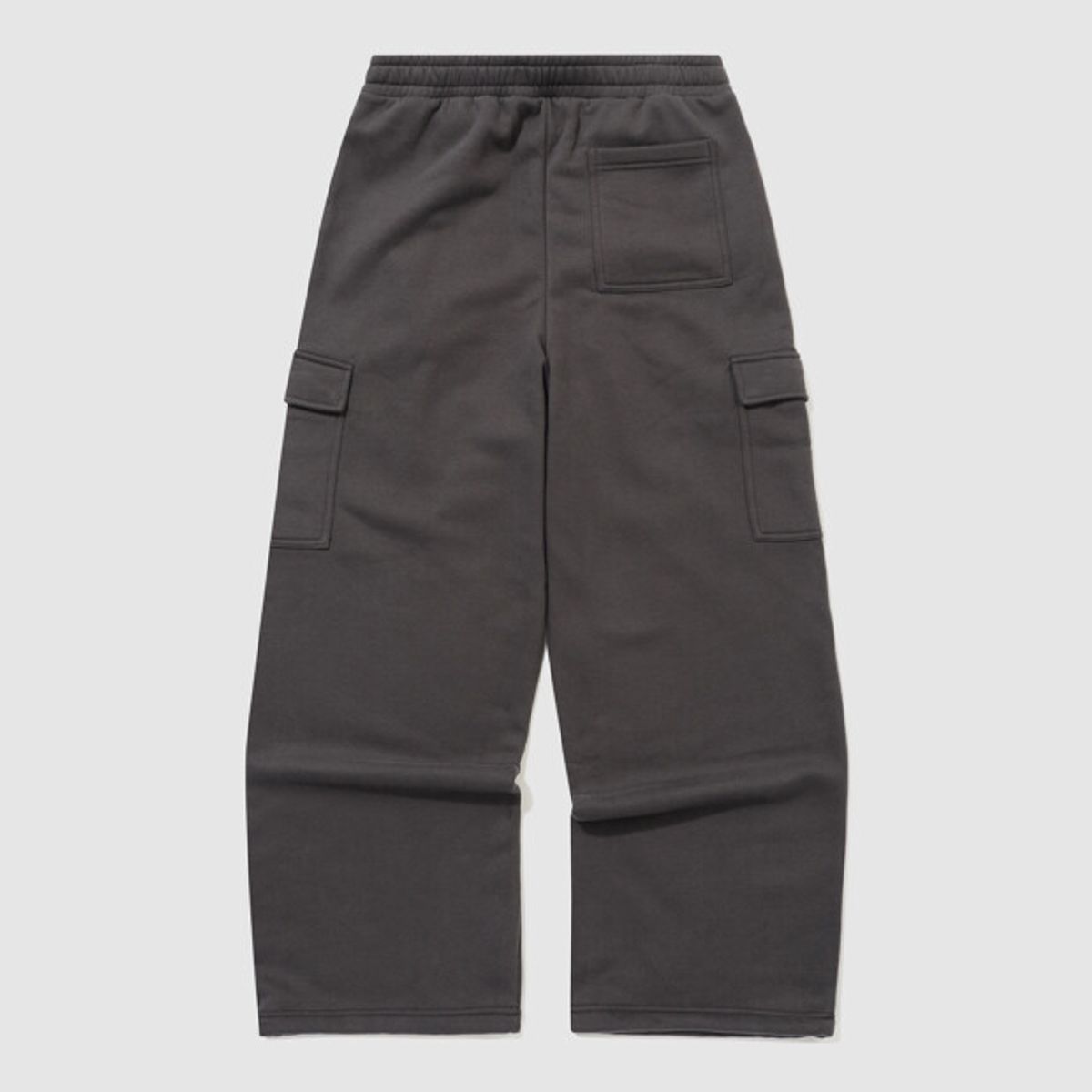 엄브로(UMBRO) 에센셜 기모 와이드 스트레이트 팬츠 챠콜 UR423CFPO3