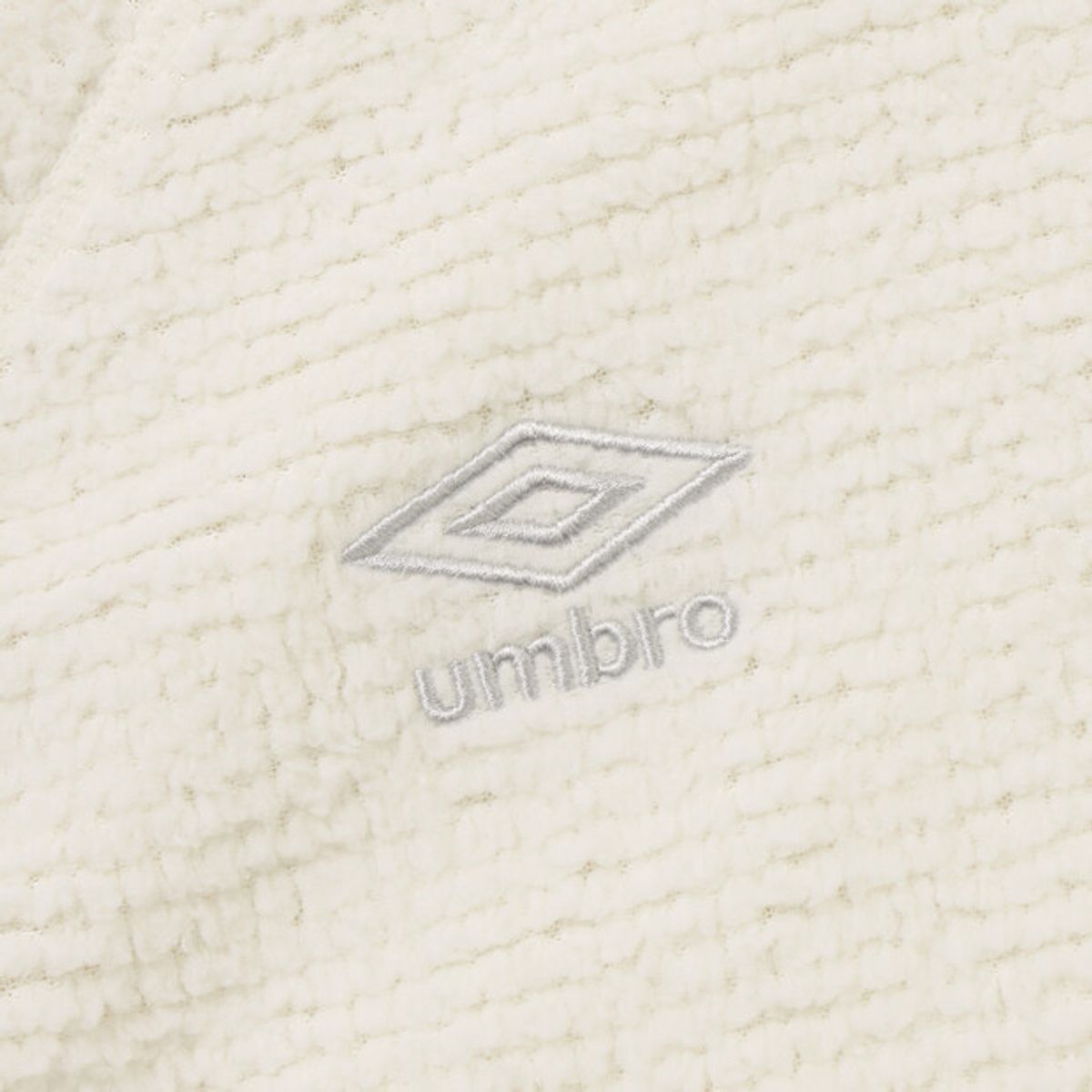 엄브로(UMBRO) 에어리움 경량 플리스 후드 티셔츠 아이보리 UR321SHD93