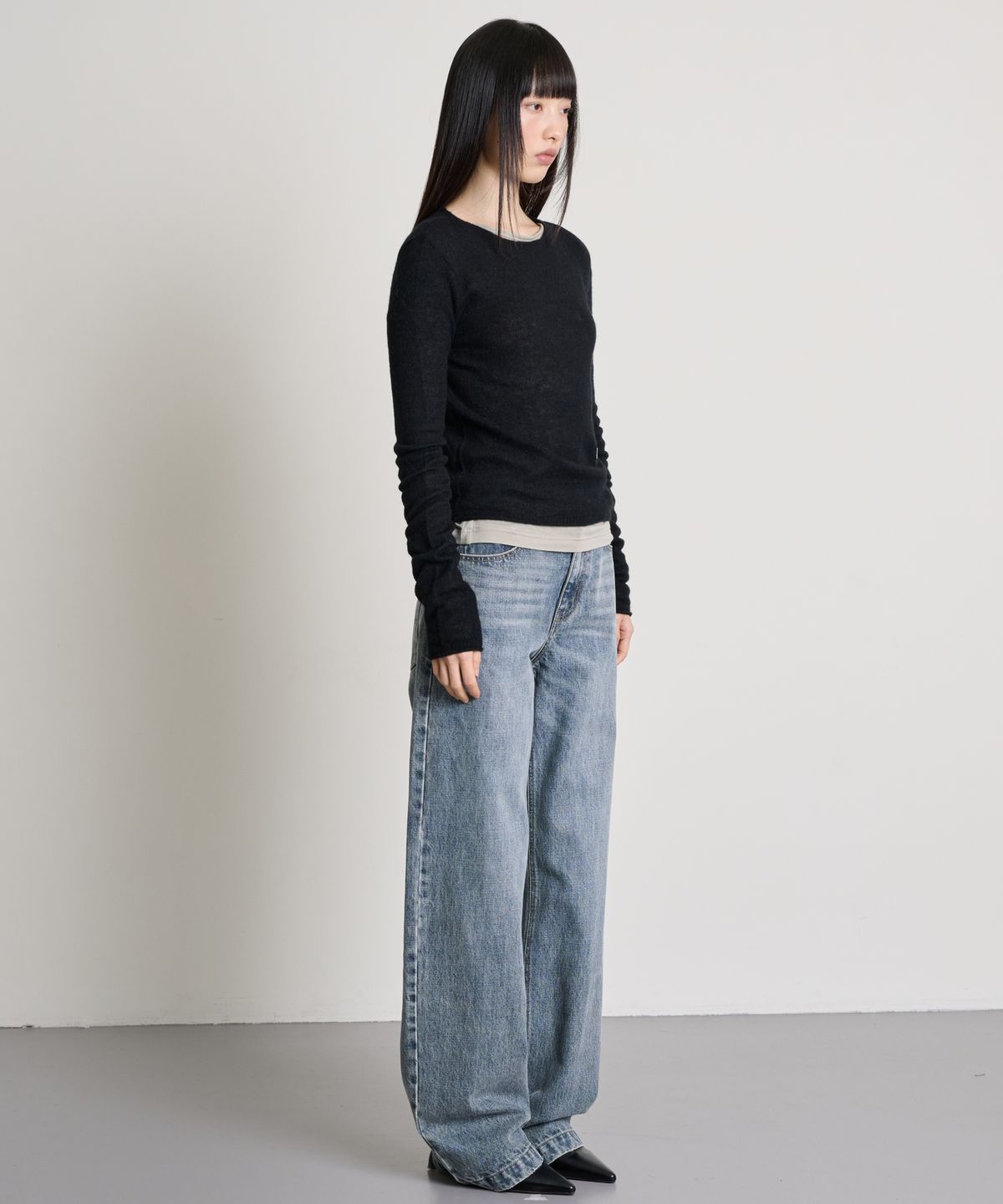 더애틋(THE AÉTUT) Alpaca Wool Sheer Boatneck Pullover_Black