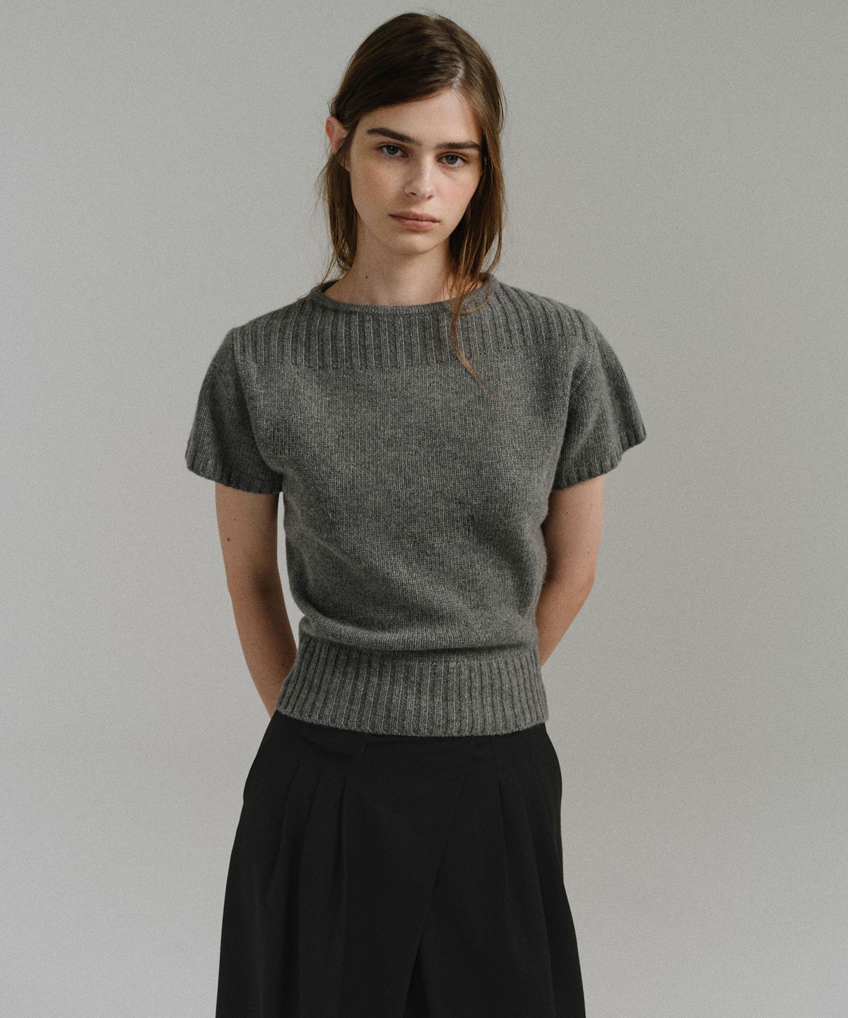 아우브아워(AUBOUR) boat-neck half knit (grey)