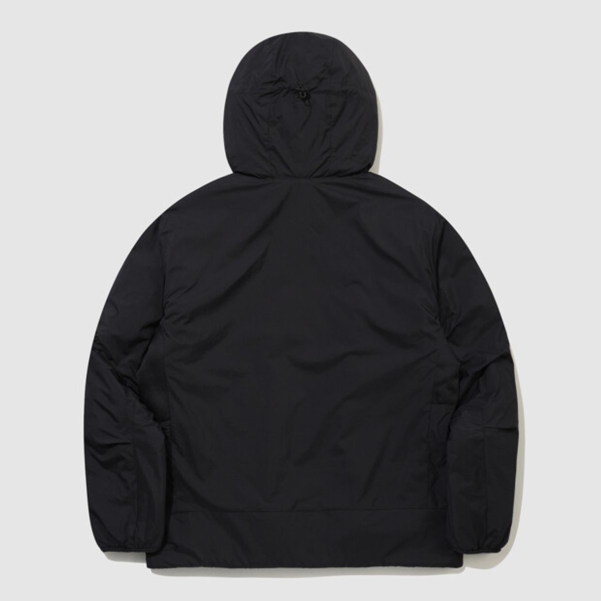 엄브로(UMBRO) 올라운드 후드형 경량 패딩 자켓 블랙 UR421SPJO1