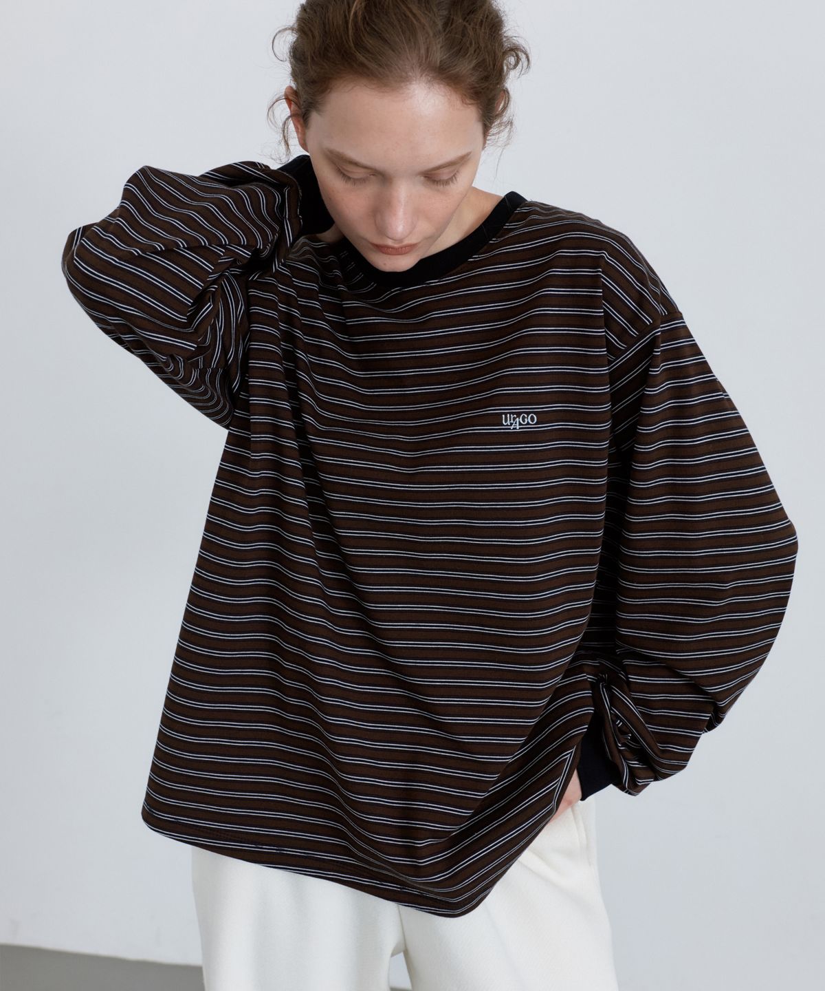 유라고(URAGO) Stripe logo boxy t-shirt